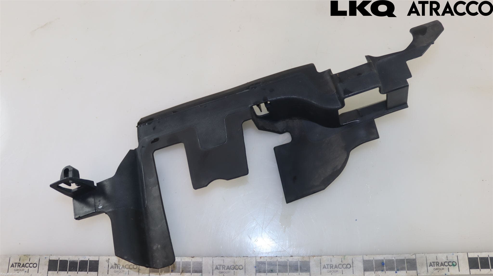 Volkswagen VW GOLF V 04-09 Deflektor Plåt-Plast Kylning