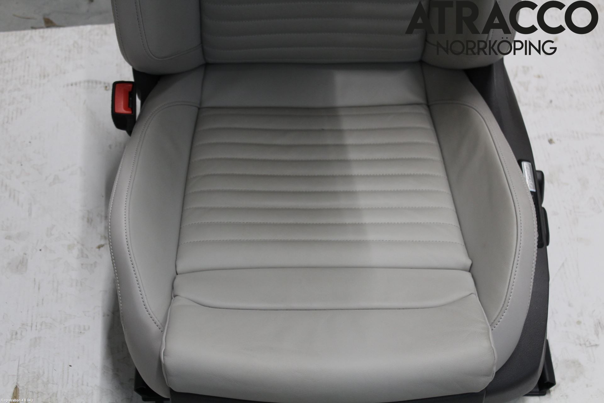 Volkswagen VW PASSAT 20-24 Inredning Stol Fram Vä