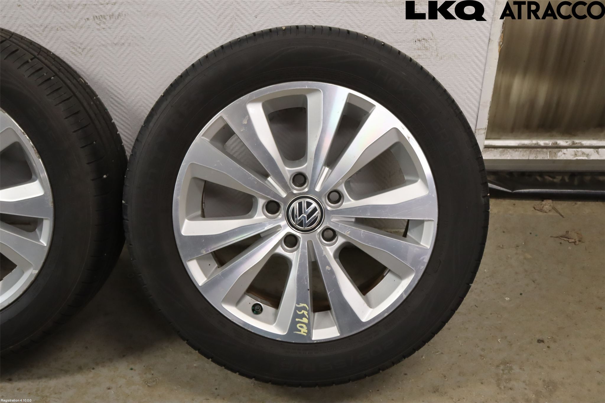 Volkswagen VW GOLF / E-GOLF VII 13-20 Sommardäck Alumfälg 4St