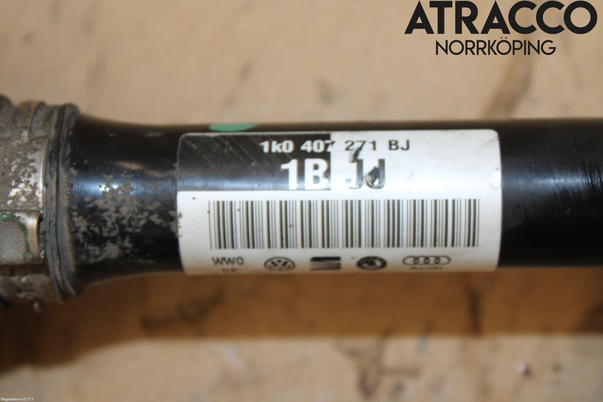Volkswagen VW GOLF VI 09-13 Drivaxel Fram Vänster