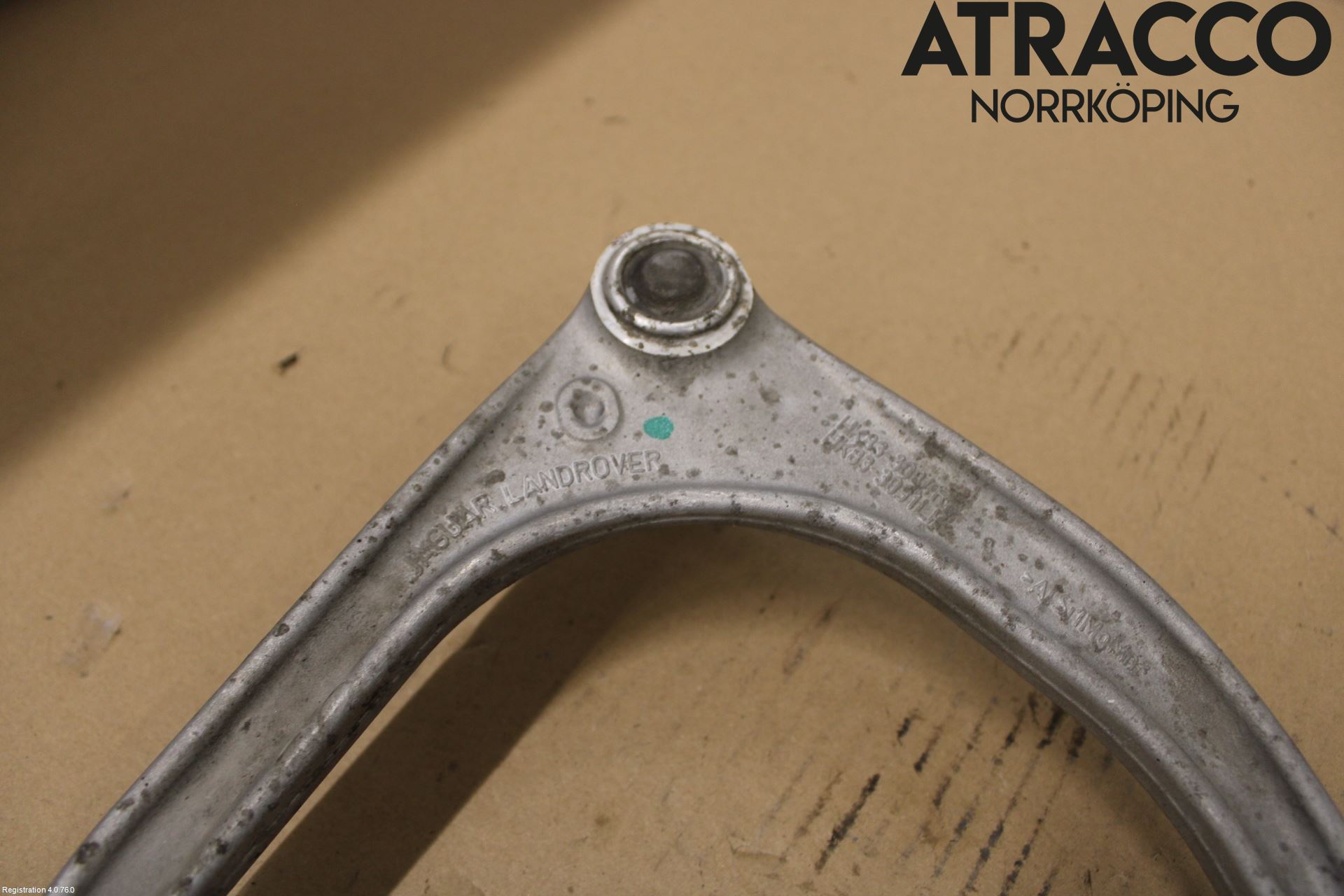 Jaguar I-PACE 18- Bärarm Fram Övre Hö