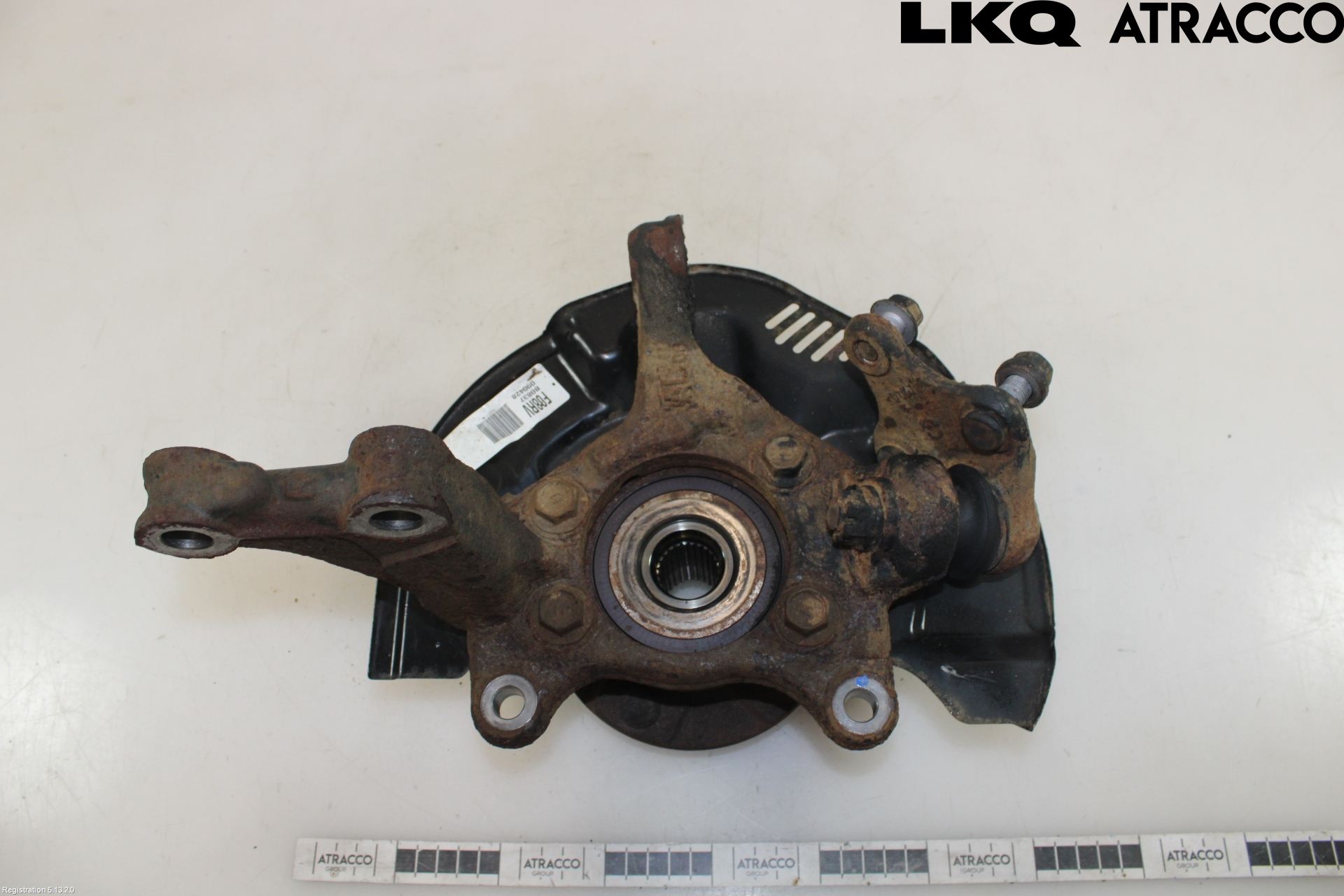 Toyota AURIS 10-12 Styrspindel Lagerhus Hö