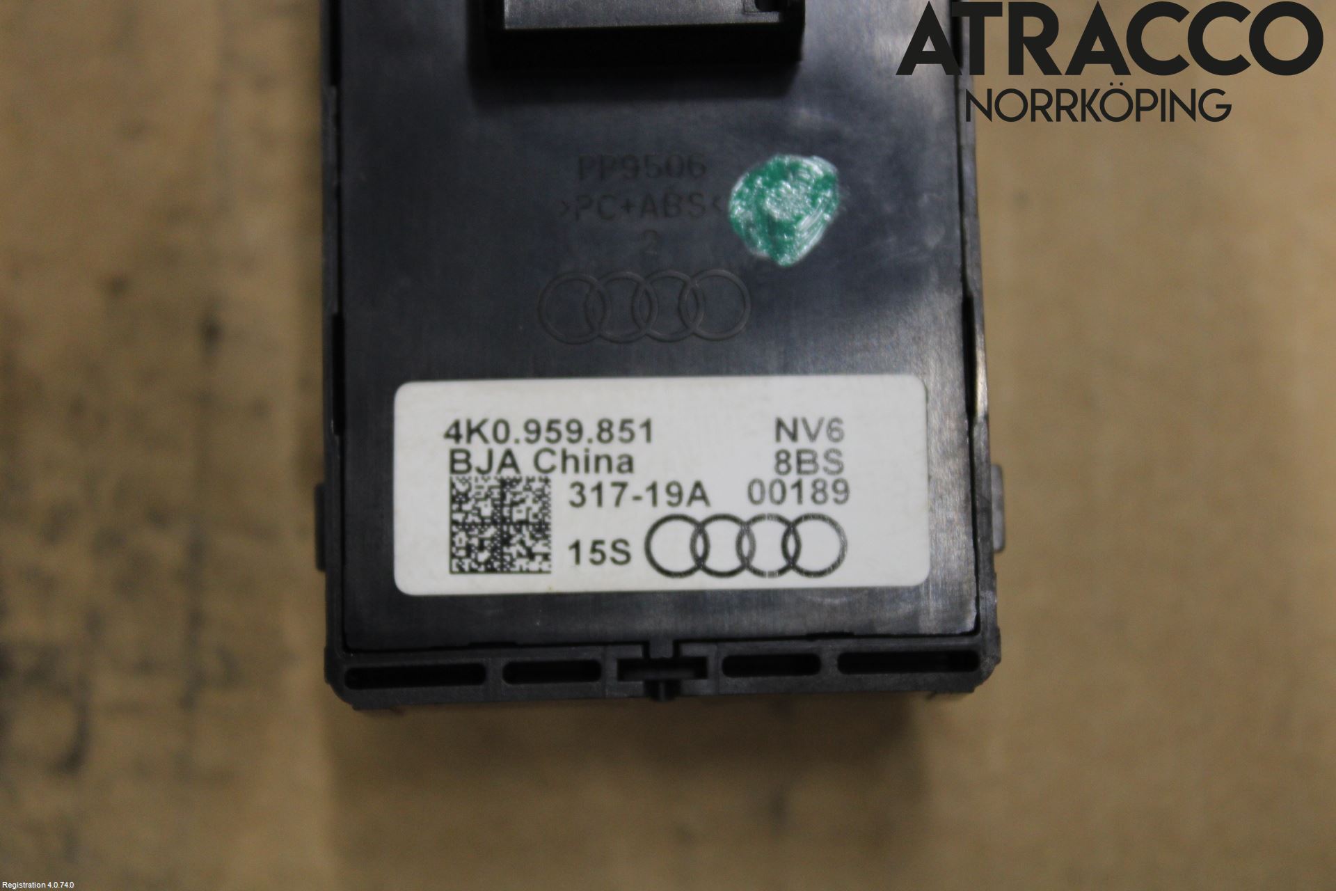 Audi A6 F2/C8 19- Strömställare Elhiss