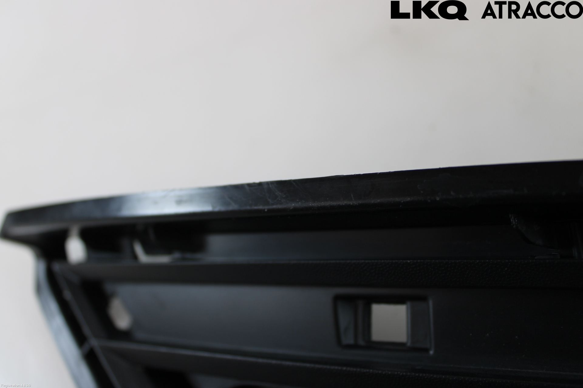 Volkswagen VW T-ROC 18- Stötfångardel Bak Hö