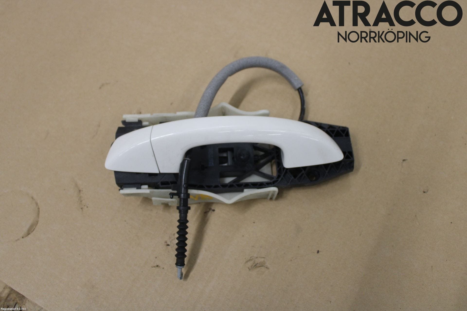 Skoda SUPERB 09-15 Dörrhandtag Yttre Vä