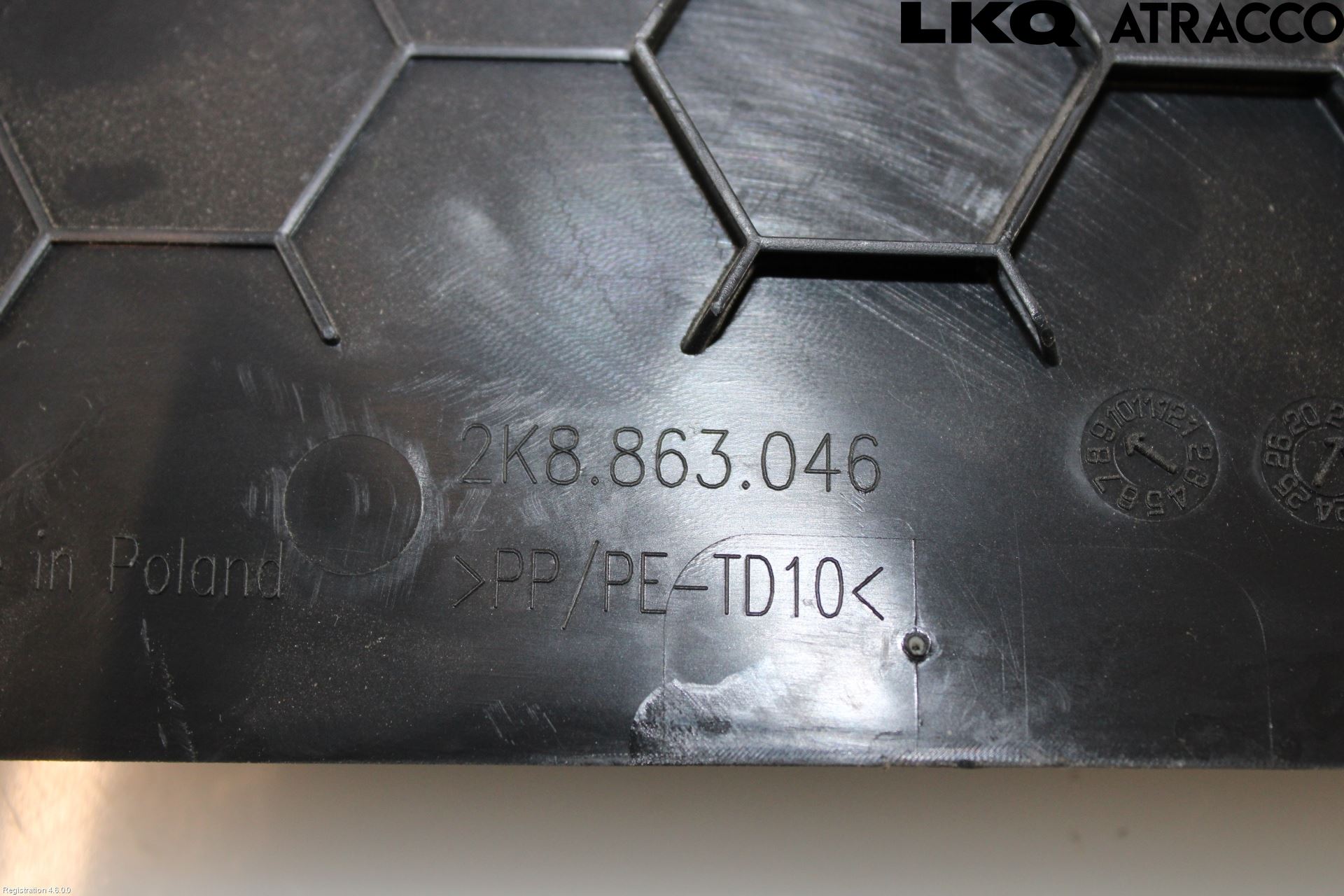 Volkswagen VW CADDY 21- Instrumentkonsoll Mitt