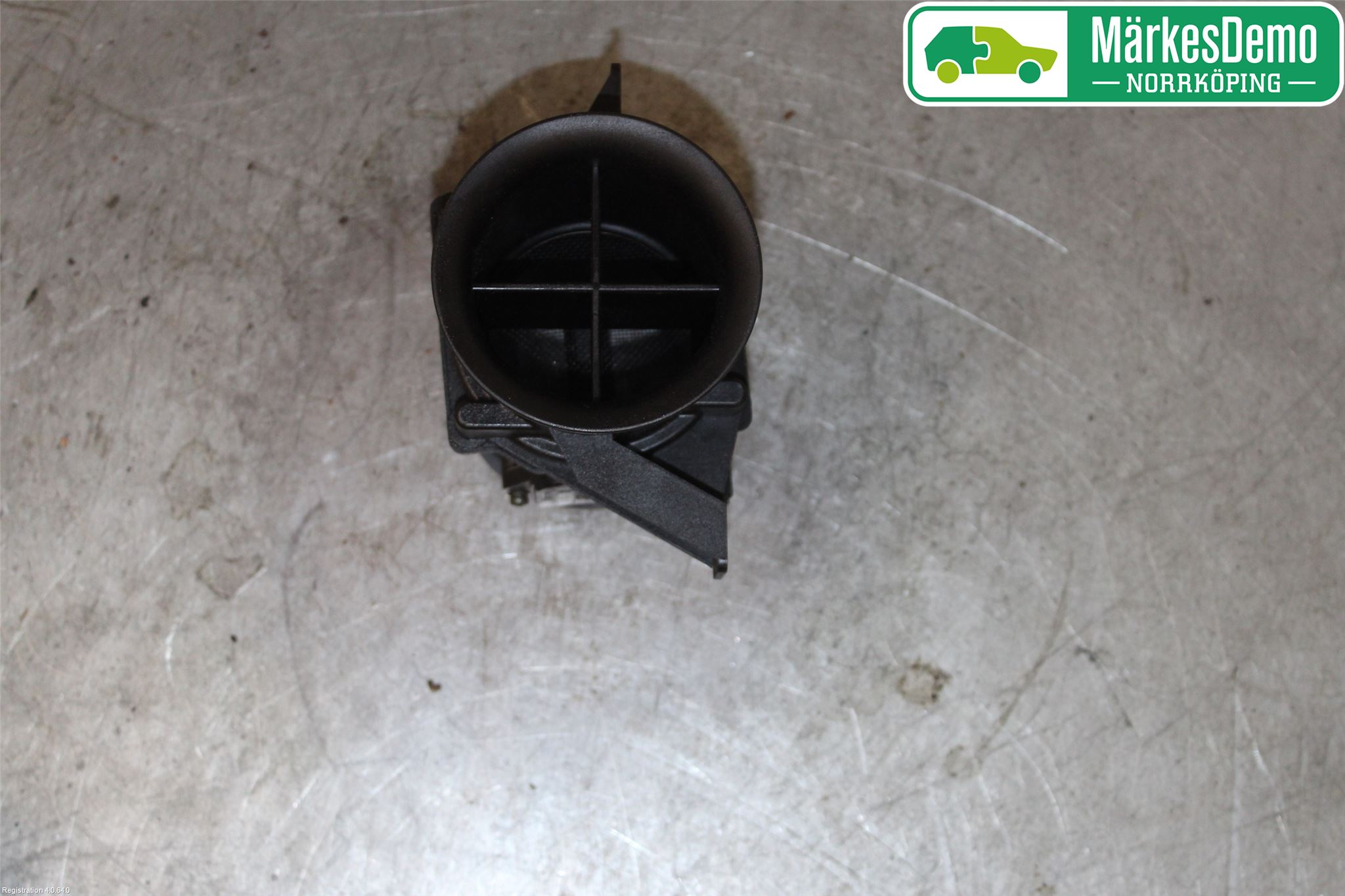 Audi A8/S8 4D 94-02 Injluftmassamätare