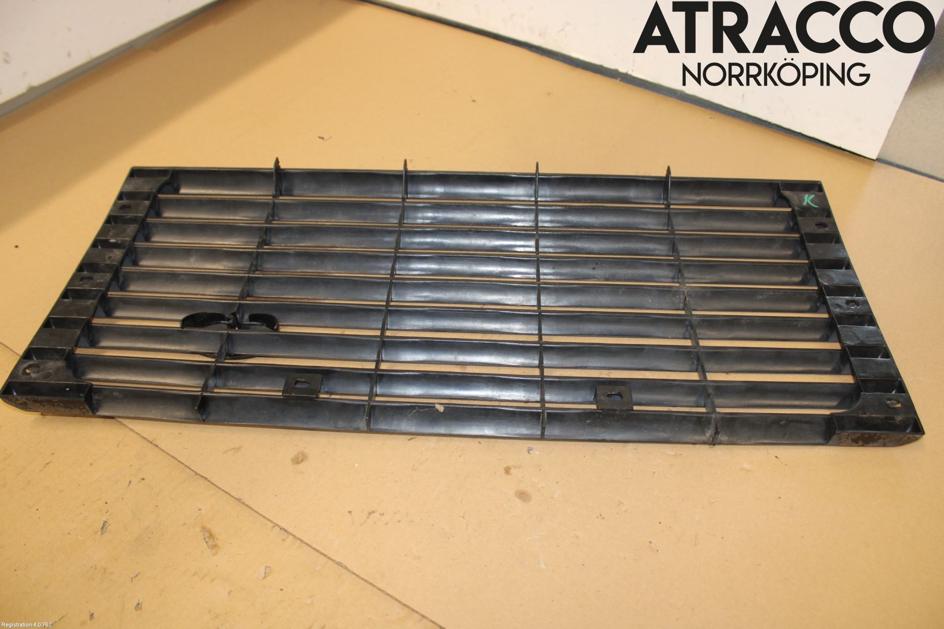 Landrover DEFENDER (L316) 87-06 Grill-Galler