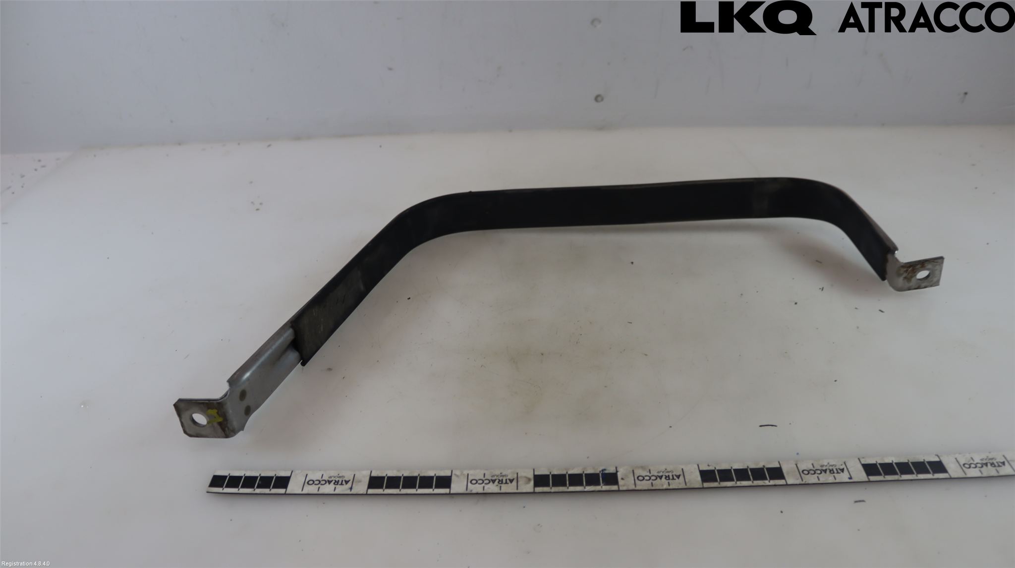 Toyota RAV4 19- Bränsletanksband