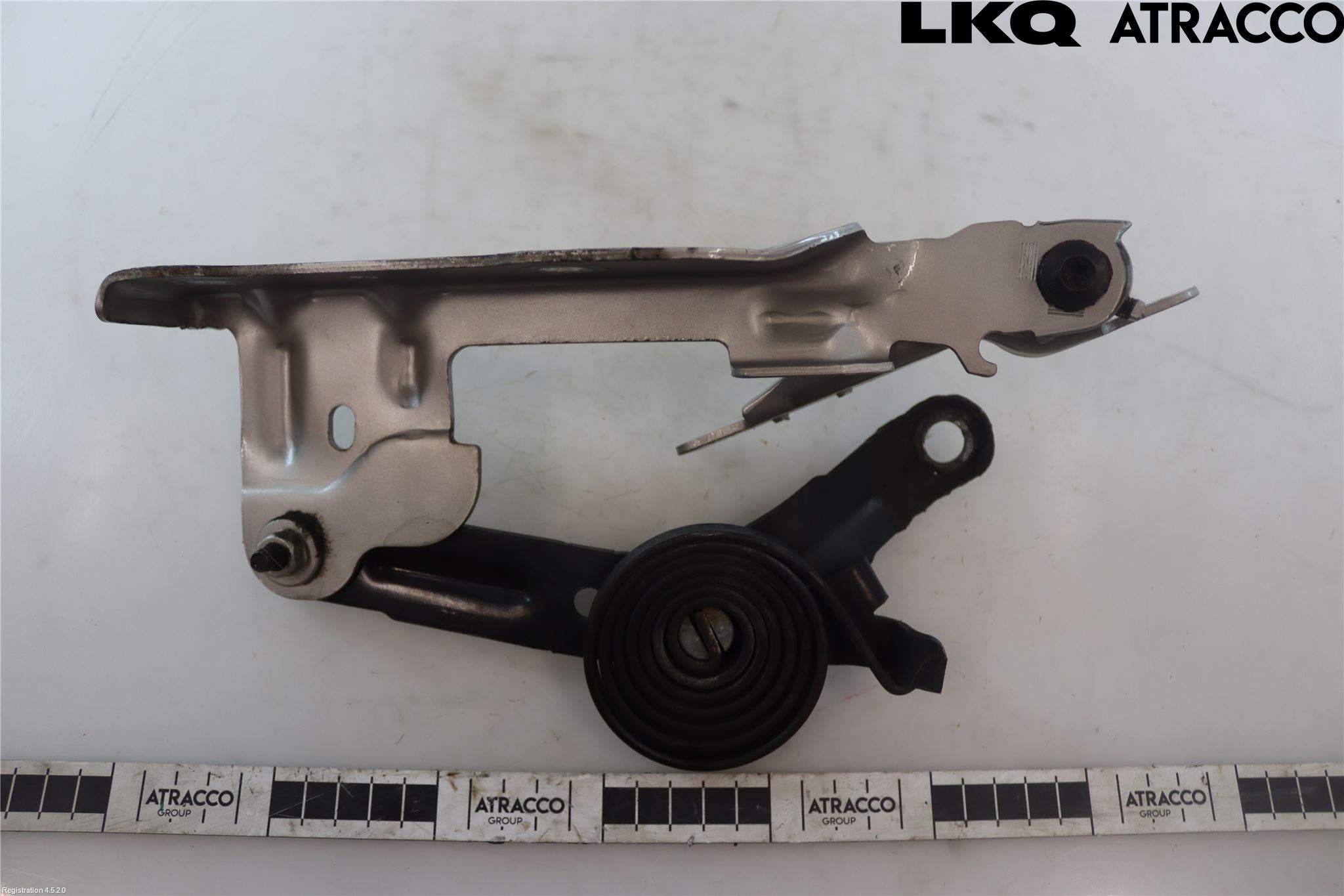 Chevrolet SILVERADO PICKUP Huvgångjärn