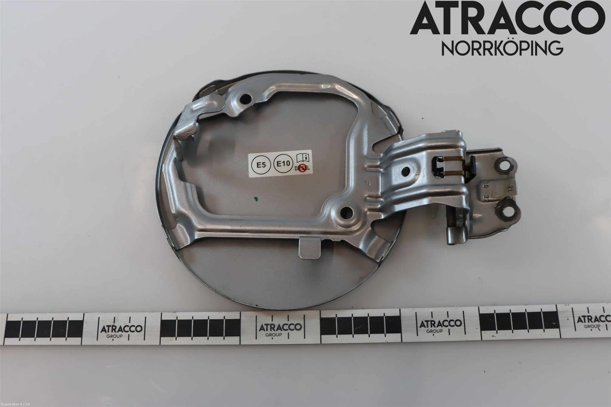 Toyota YARIS XP21 20- Tanklucka