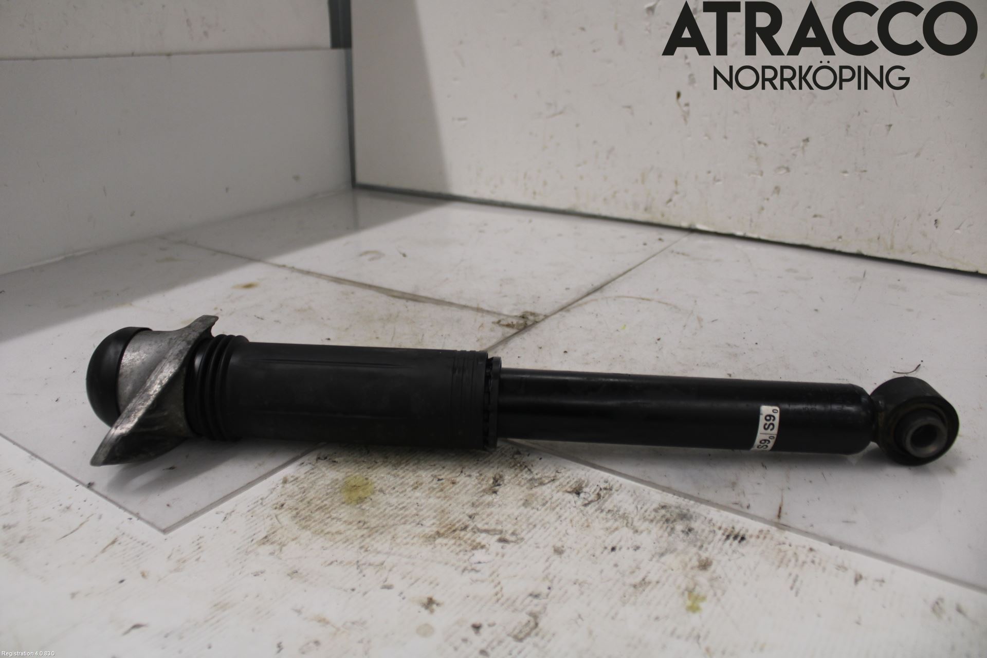 Toyota COROLLA 19- Stötdämpare Bak