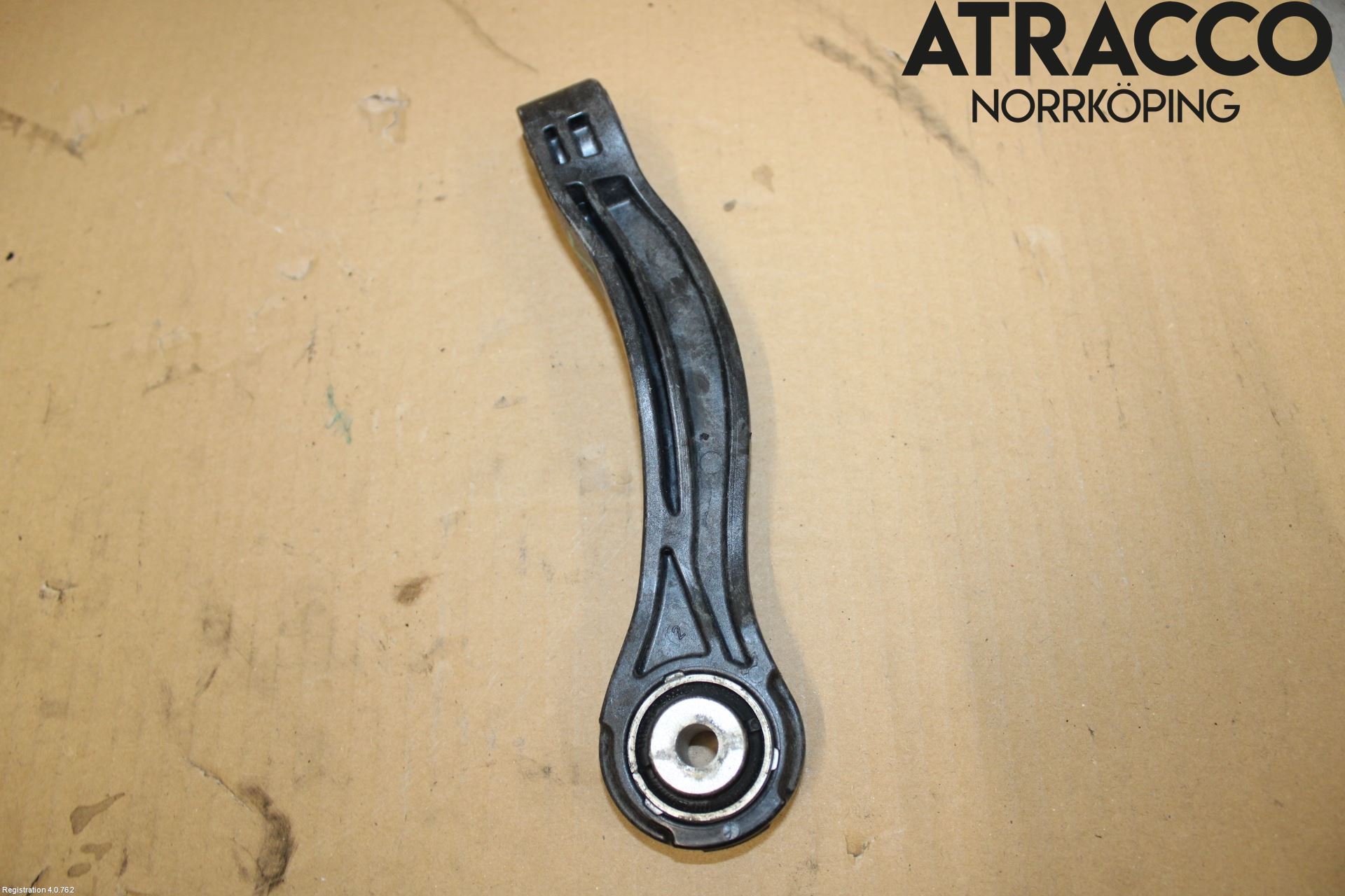 Audi A6 F2/C8 19- Krängningshämmarstag Bak