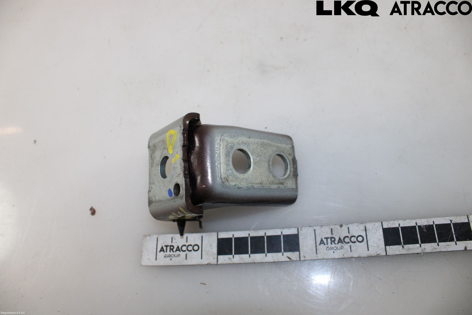 Peugeot 2008 13-20 Dörrgångjärn