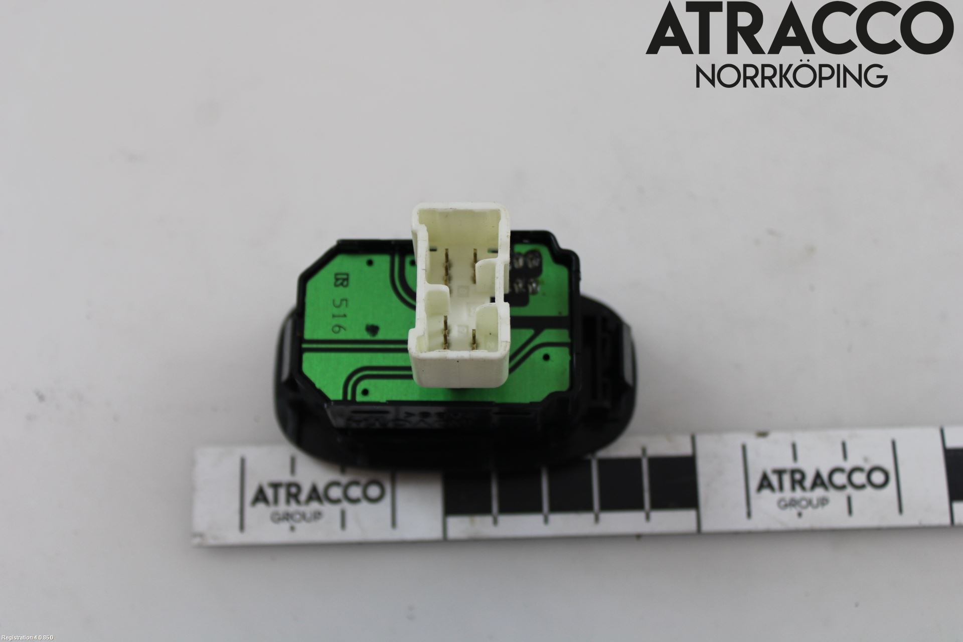 Lexus IS 200/300   99-05 Strömställare Spegel