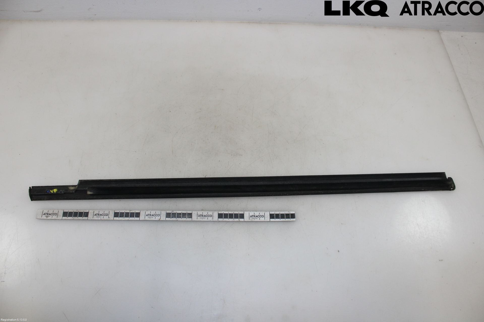 Mercedes-Benz MB ML (W164) 05-11 Dörr Dekorlist Fram Vä