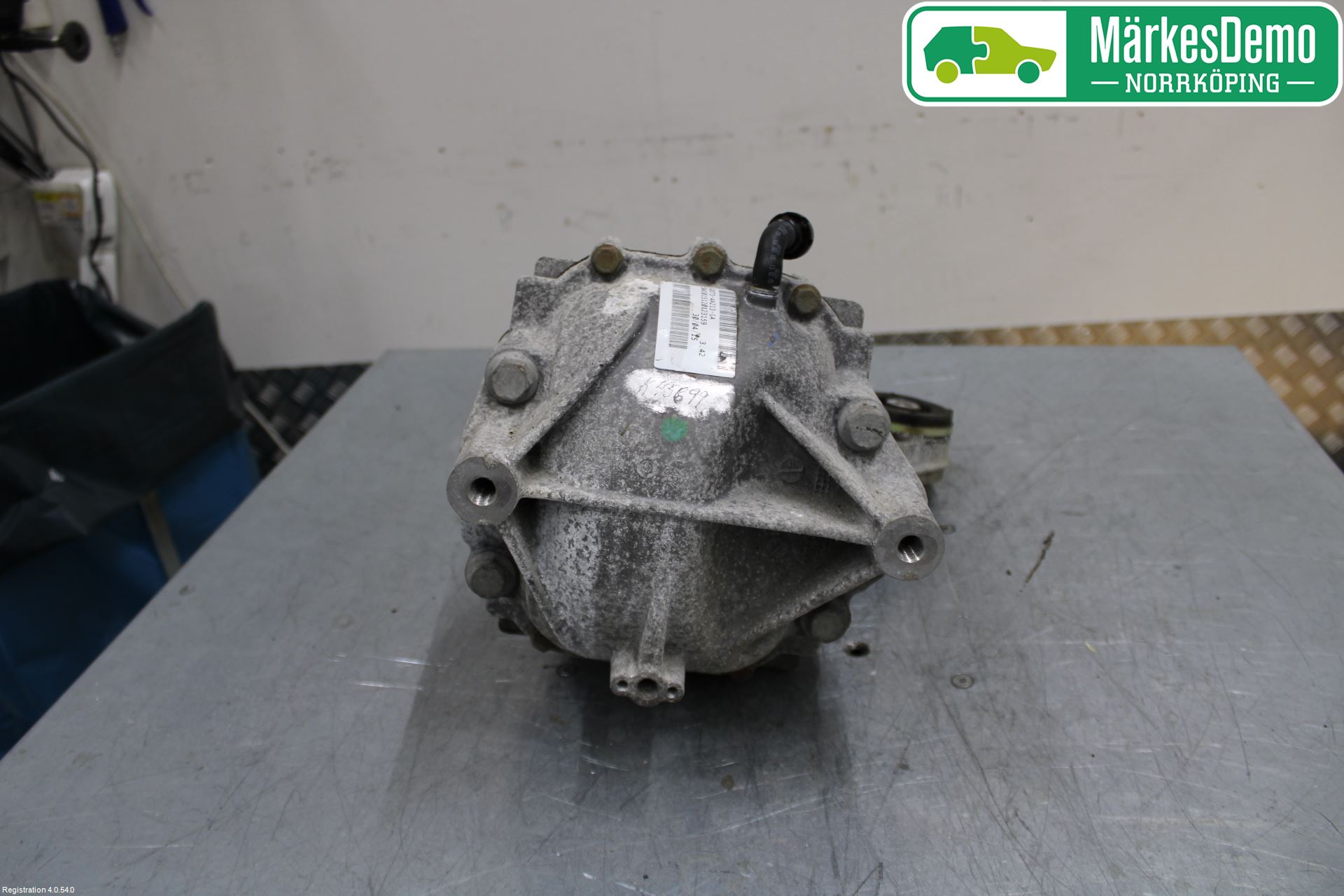 Jaguar XE (X760) 15-24 Bakväxel-Diff