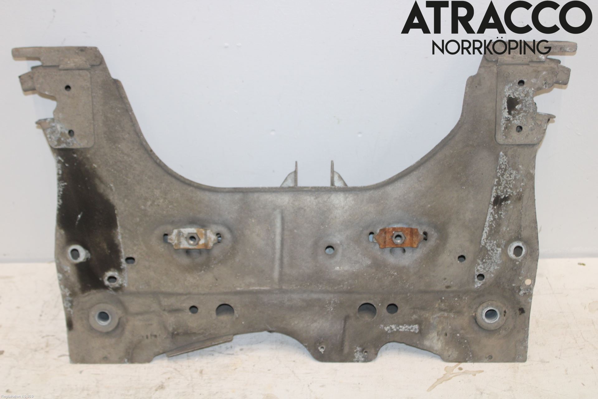 Renault CLIO IV 12-16 Framvagnsbalk