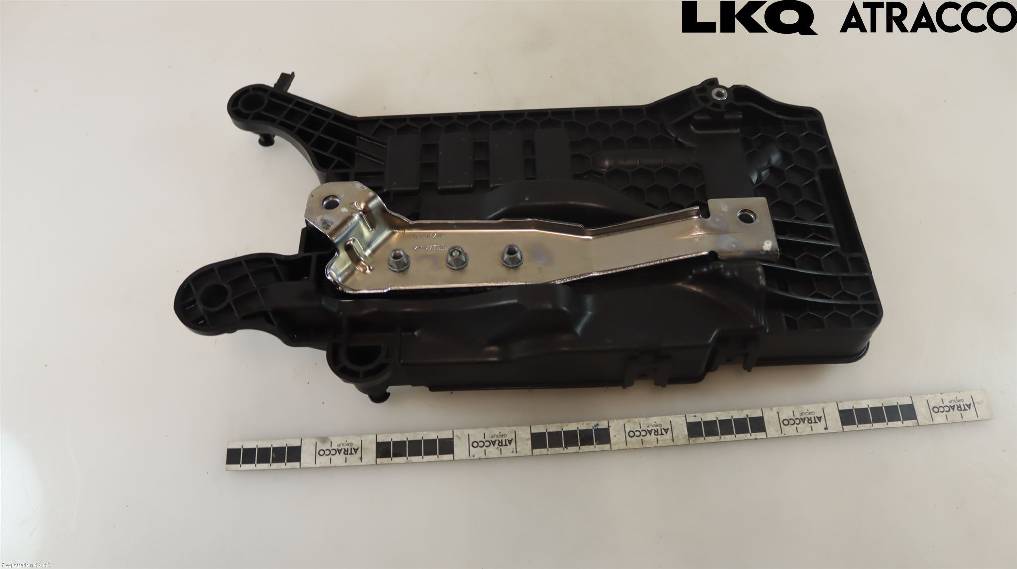 Skoda FABIA 22- Batterilåda-Fäste-Hållare