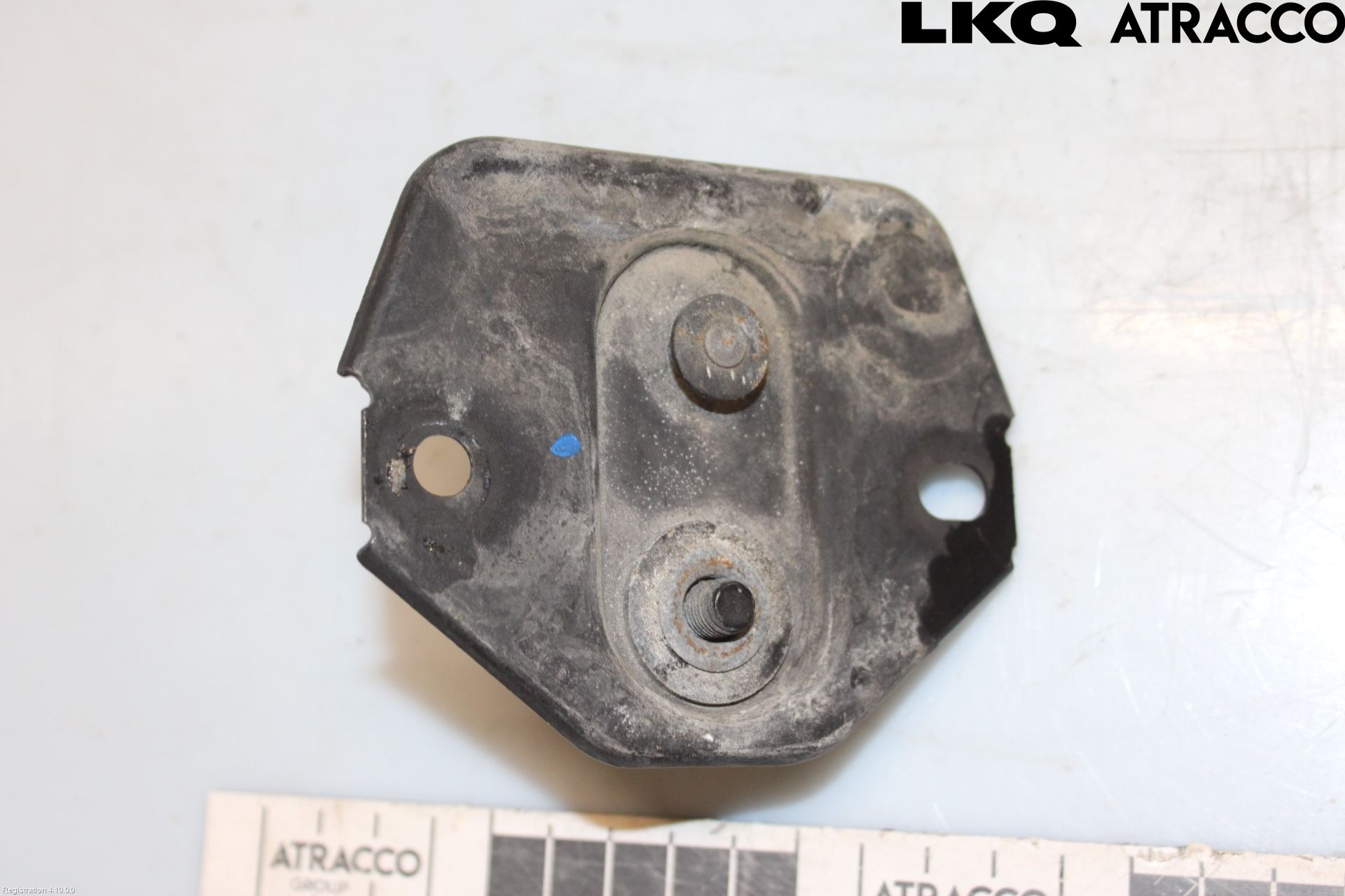 Jaguar F-PACE Huv Spärr