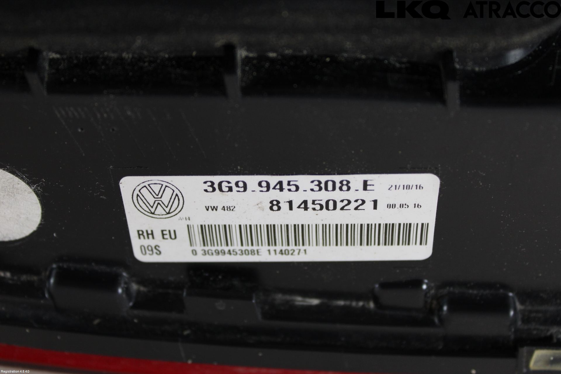 Volkswagen VW PASSAT 15-19 Bakljus Lucka Hö