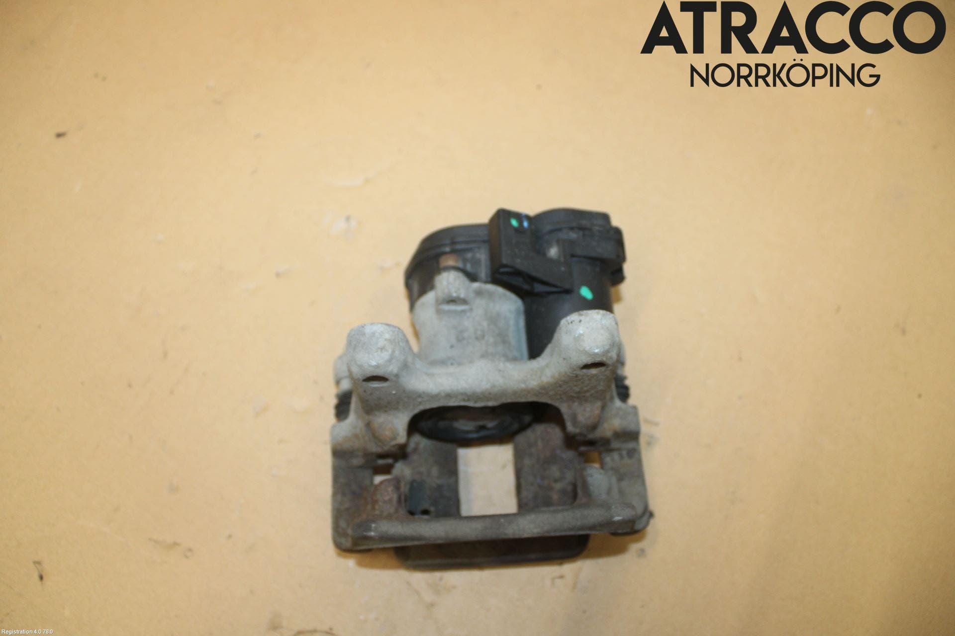 Audi Q3 8U 12-18 Bromsok Bak Höger