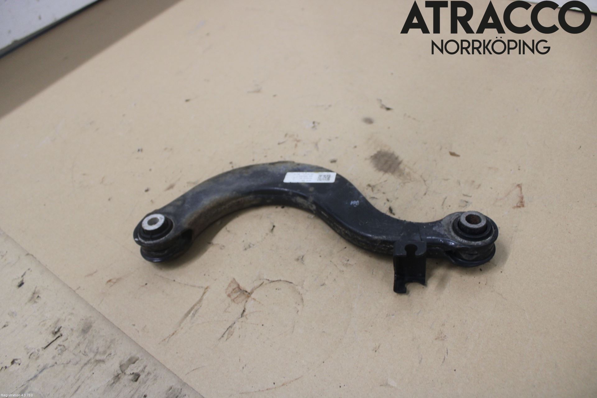 Audi Q3 8U 12-18 Bärarm Bak Övre Vänster