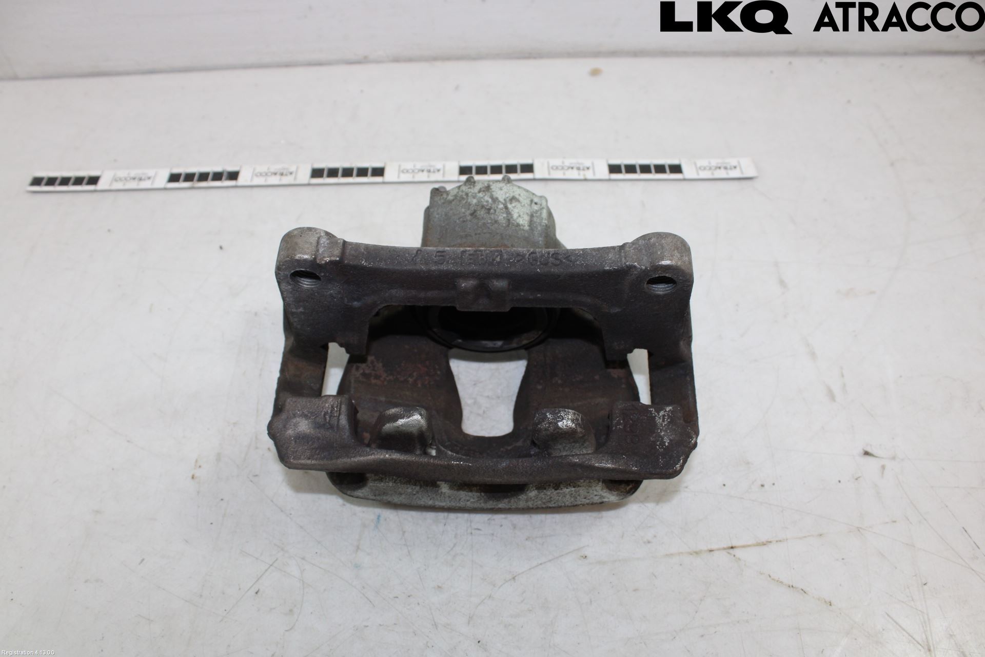 Volkswagen VW PASSAT 24- Bromsok Fram Vänster