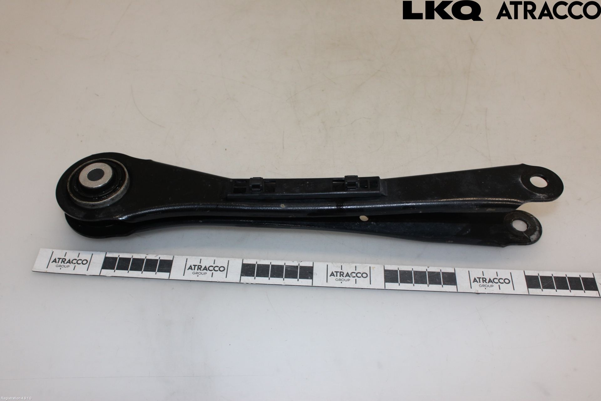 Volkswagen VW ID.7/TOURER 24- Bärarm Bak Höger