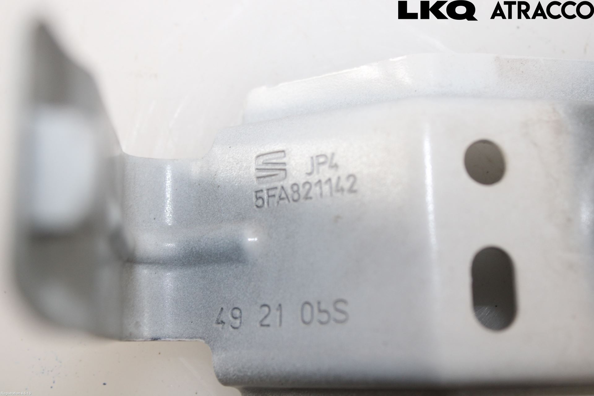 Seat LEON 20- Skärmfäste Fram Hö