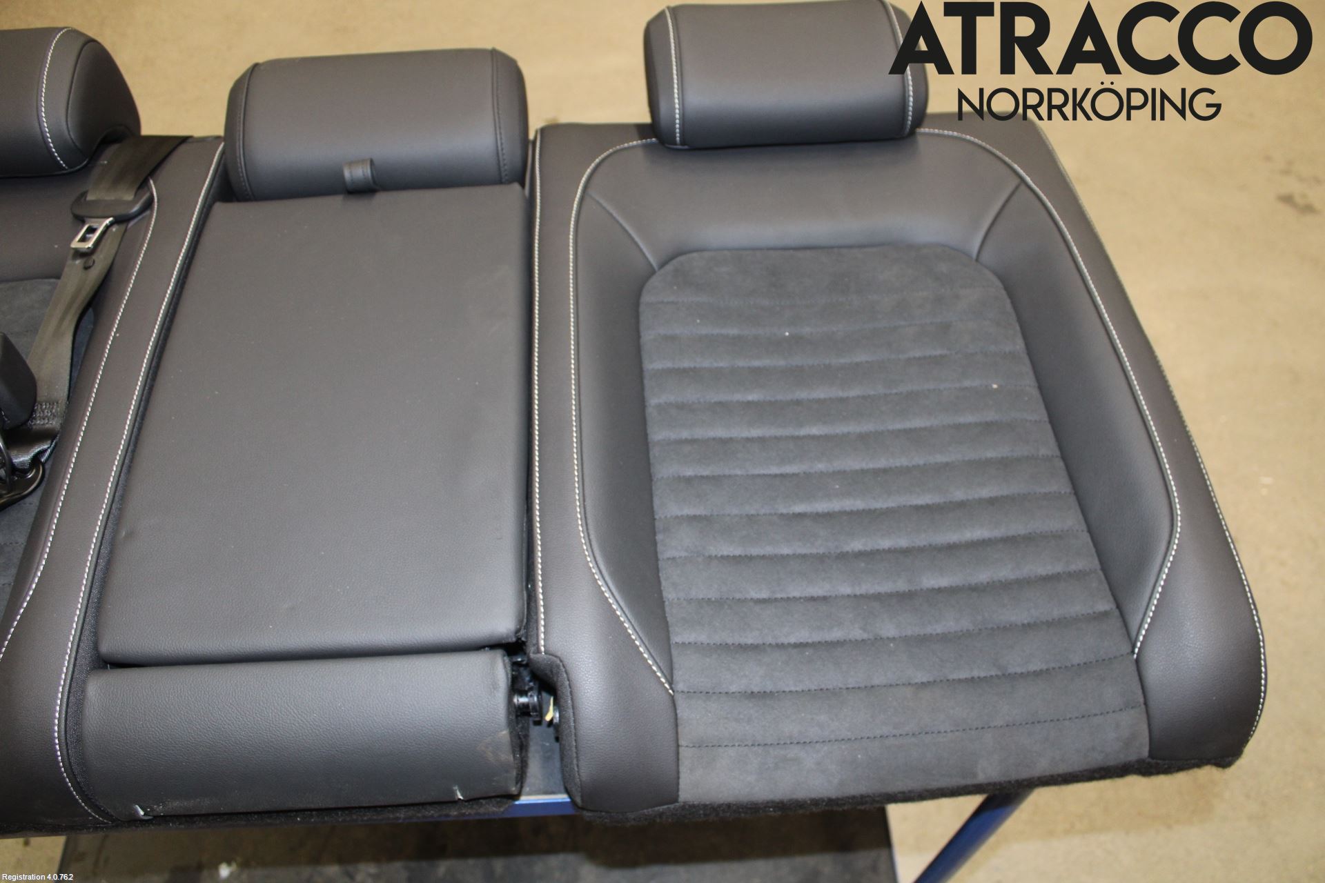 Volkswagen VW PASSAT 20-24 Inredning Ryggdyna Bak