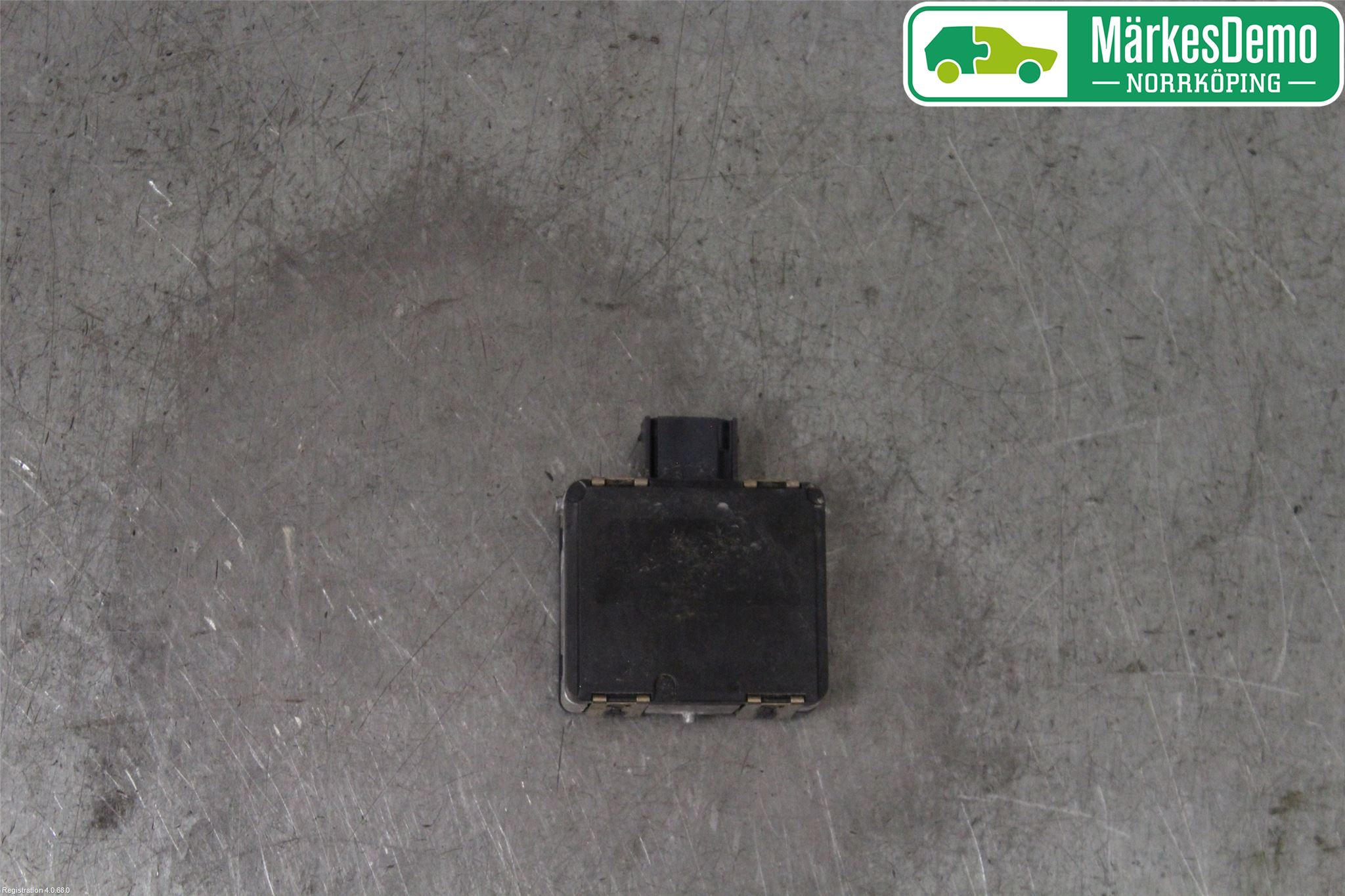 Volkswagen VW GOLF / E-GOLF VII 13-20 Sensor Aktivt Kollisionsskydd