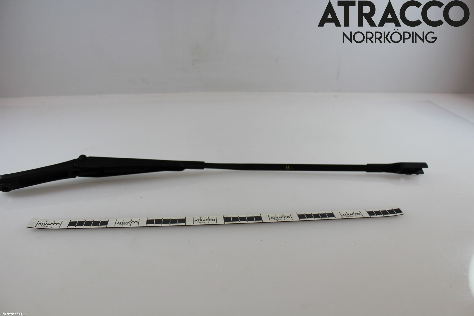 Audi A4/S4 B9 20- Torkararm Armar Vindruta