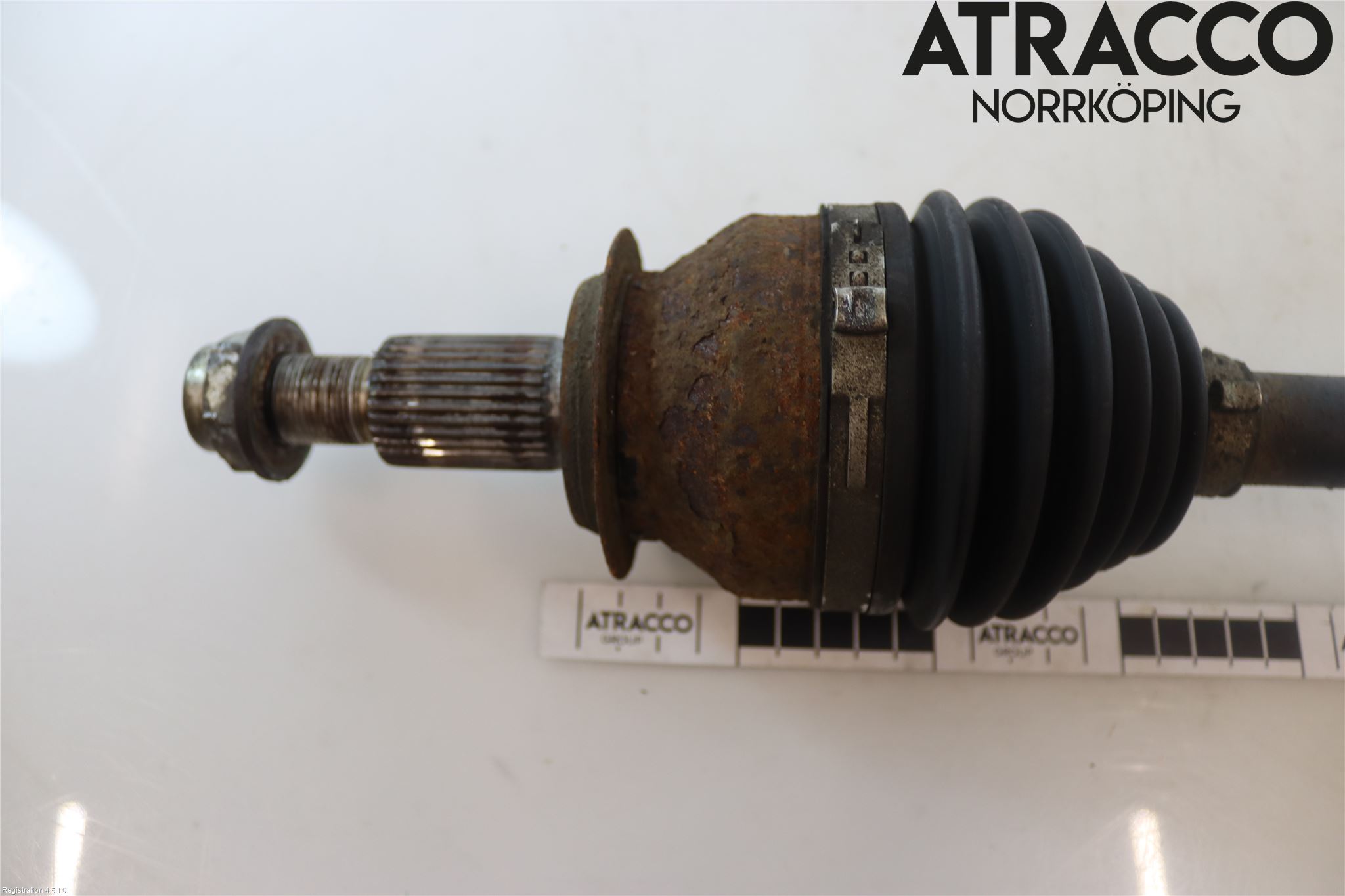 Mazda CX-5 17- Drivaxel Fram Vänster