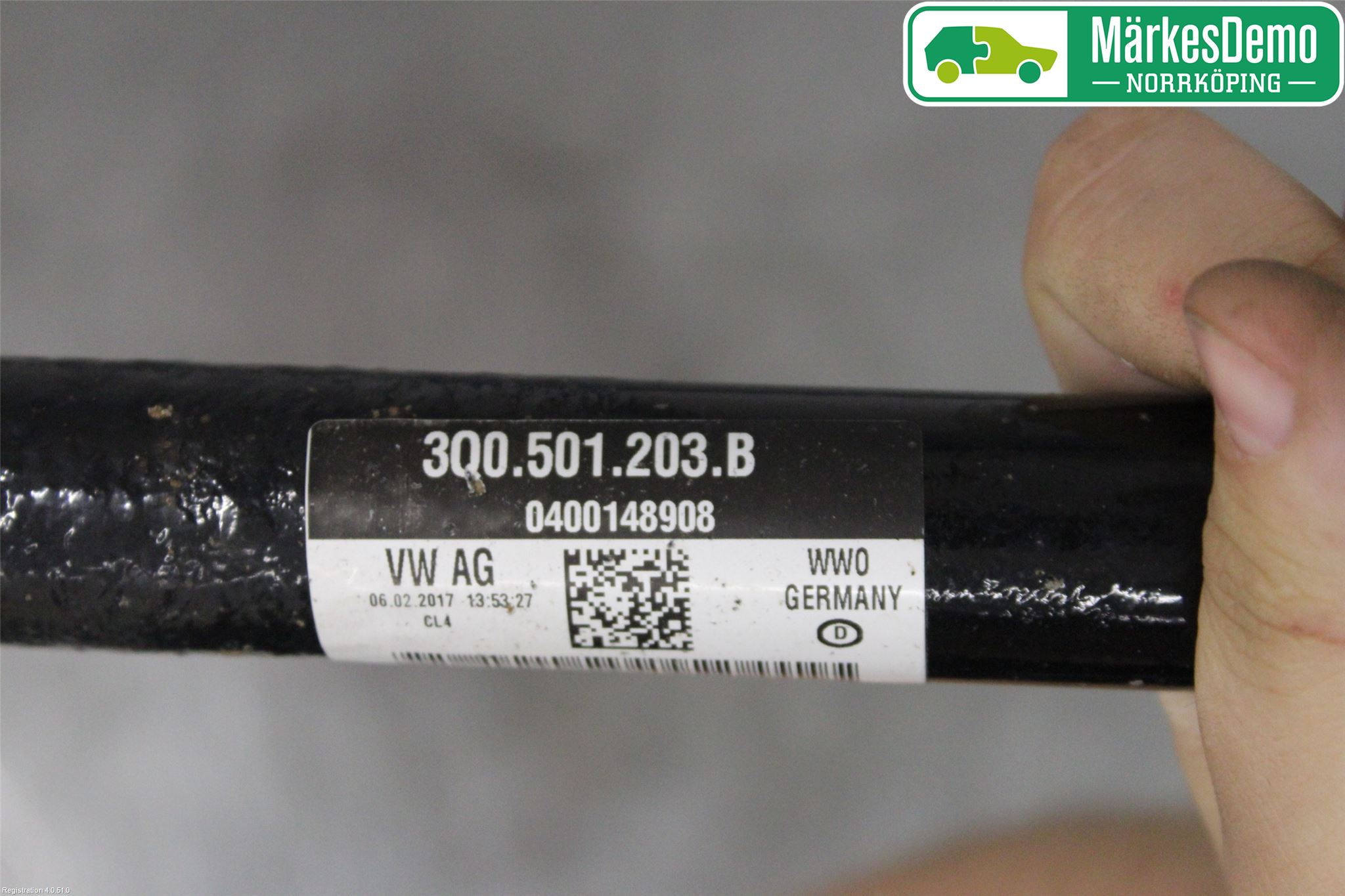 Skoda SUPERB 16-24 Drivaxel Bak Vänster