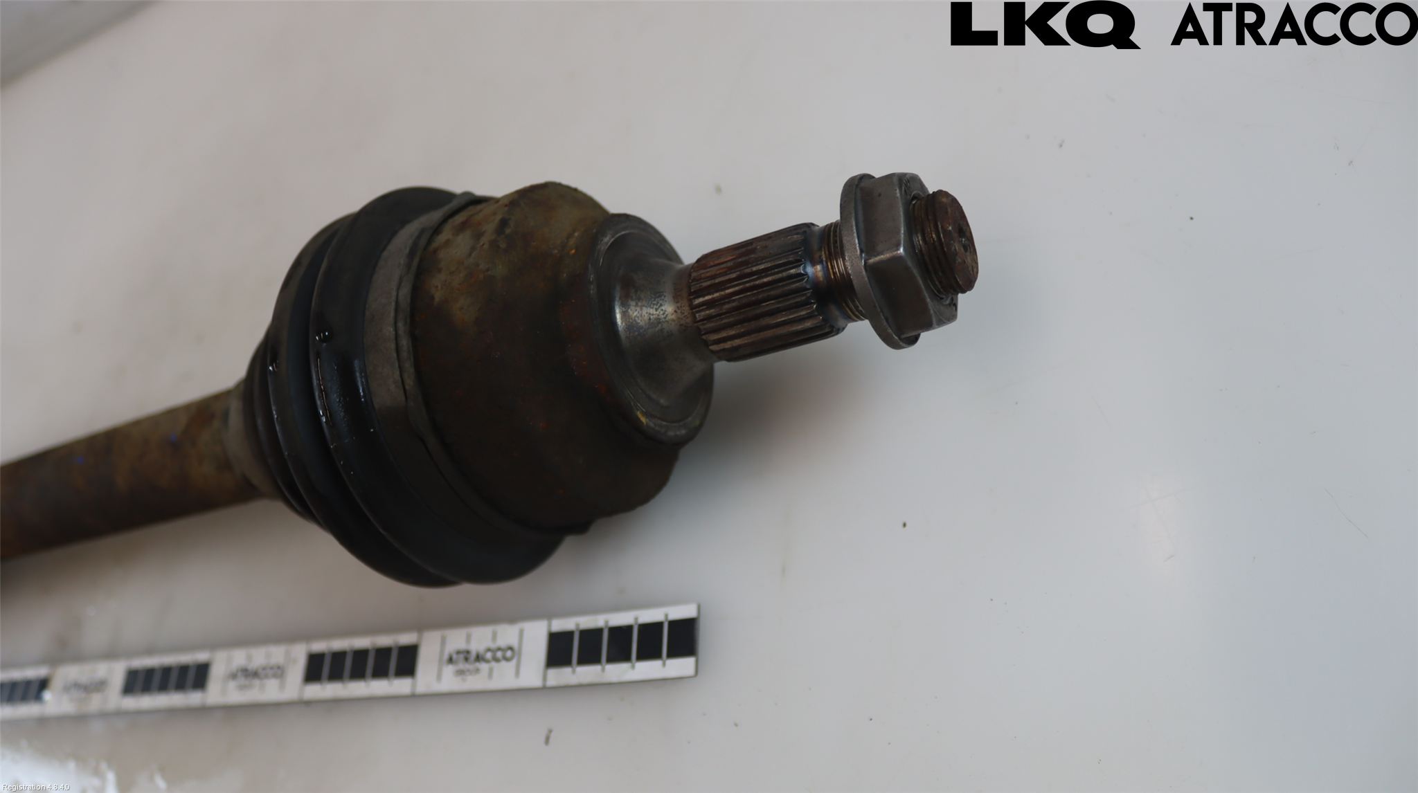 Peugeot 5008 10-16 Drivaxel Fram Vänster