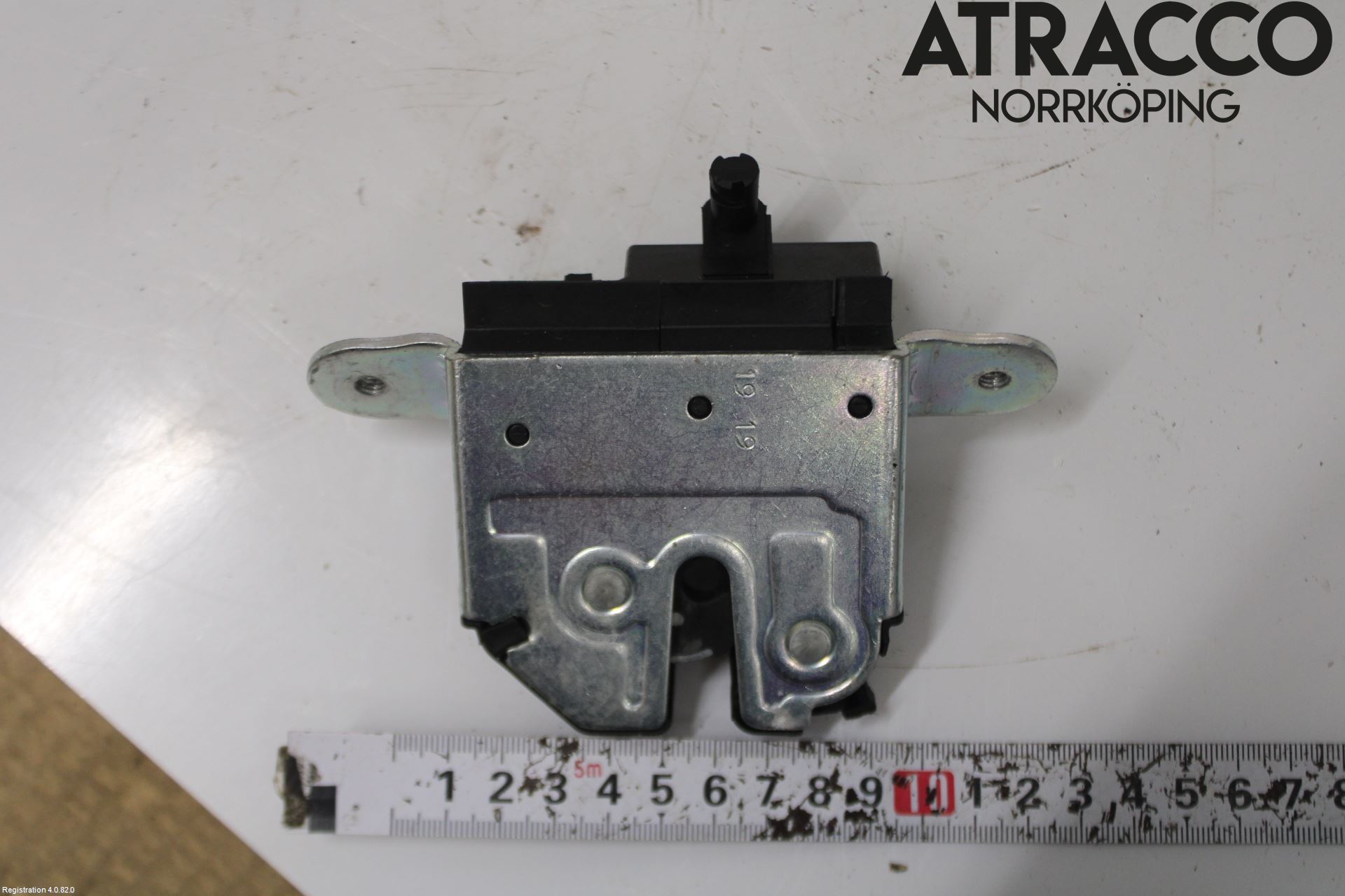 Opel CORSA E 15-19 Låskista Baklucka