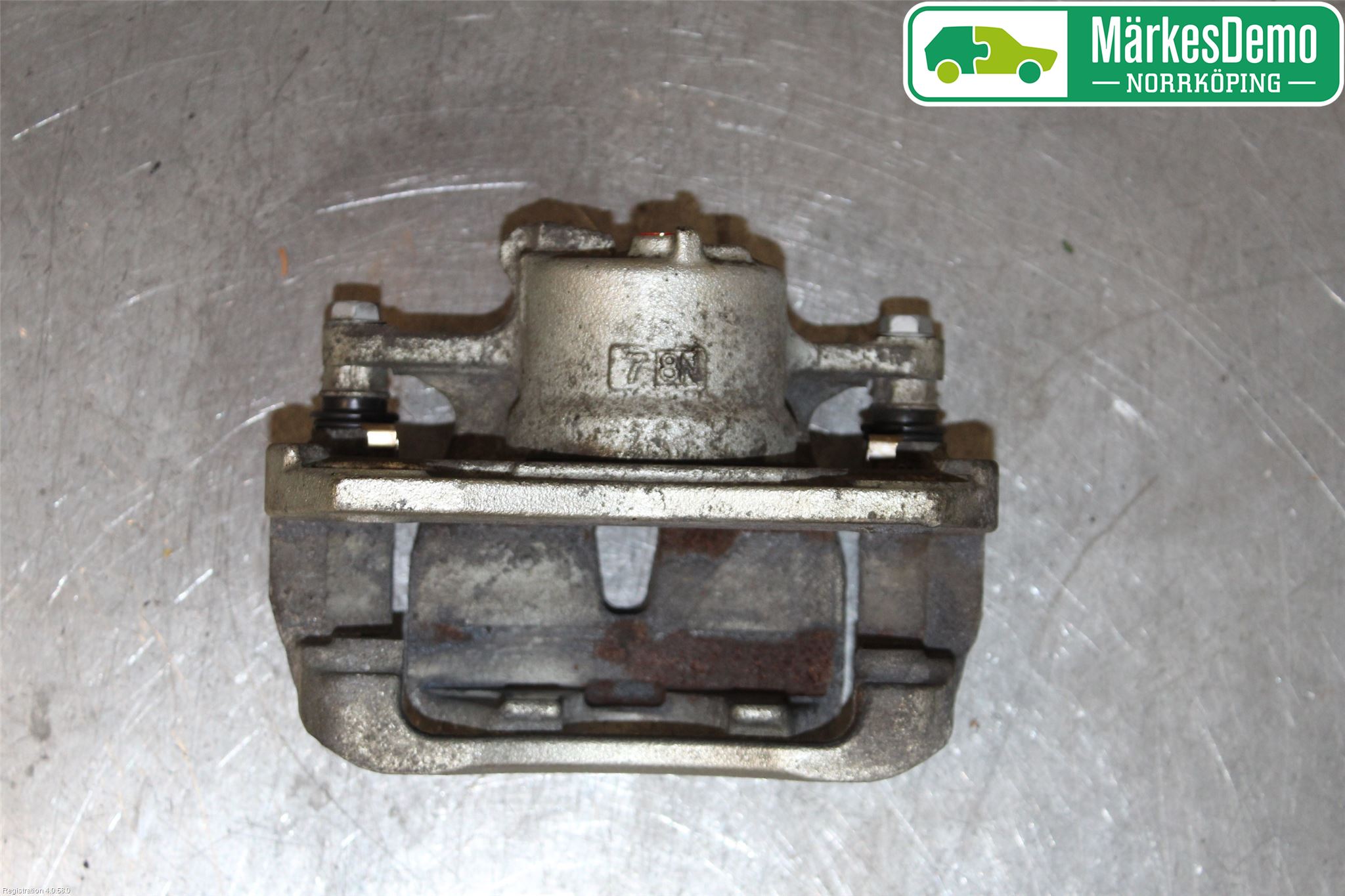 Toyota AURIS 13-19 Bromsok Fram Vänster