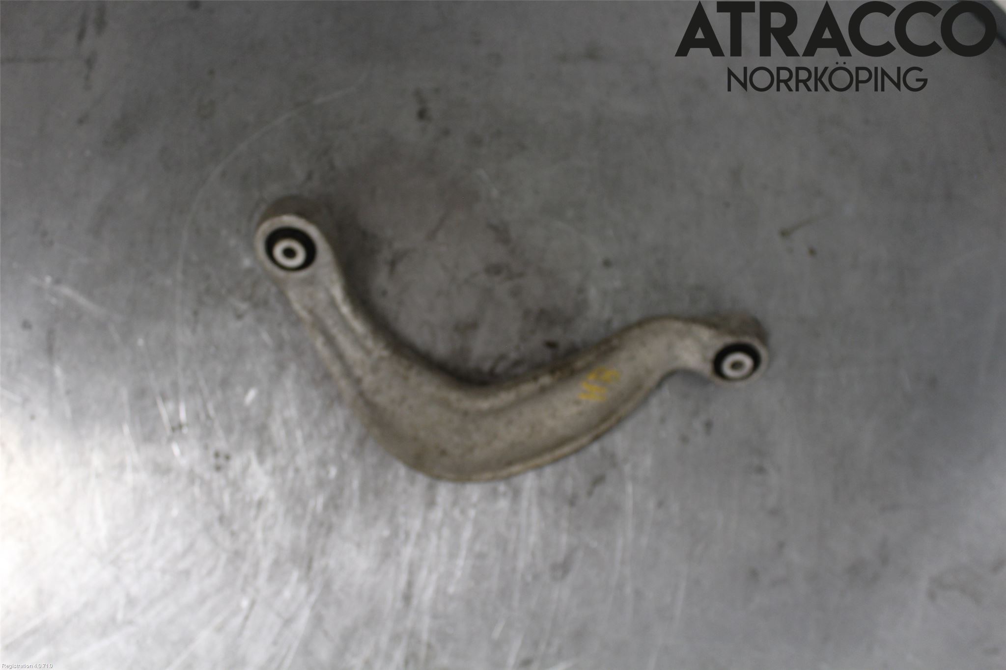 Audi A4 12-15 Bärarm Bak Övre Höger