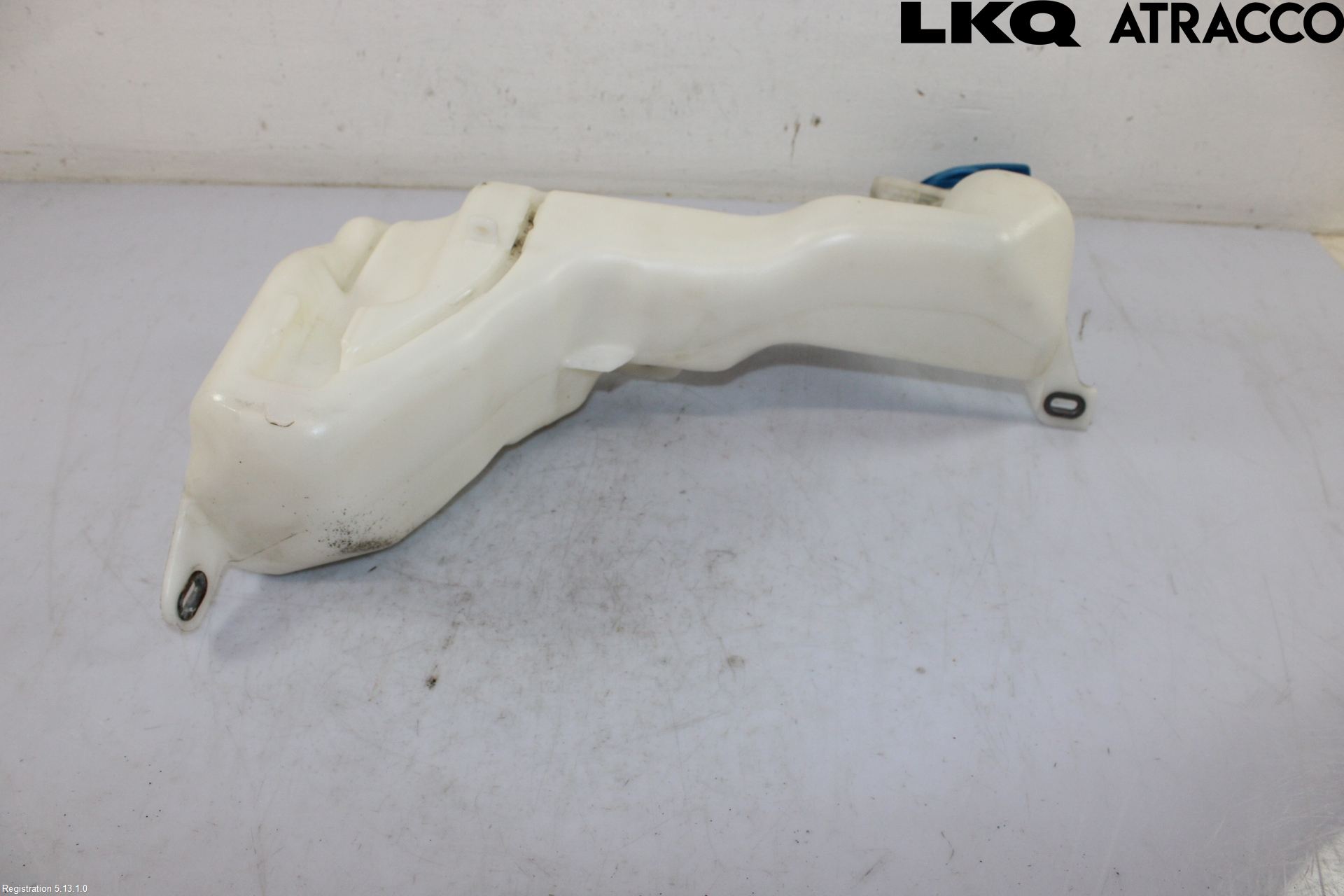 Volkswagen VW AMAROK 2H 10-22 Spolartank Vindruta