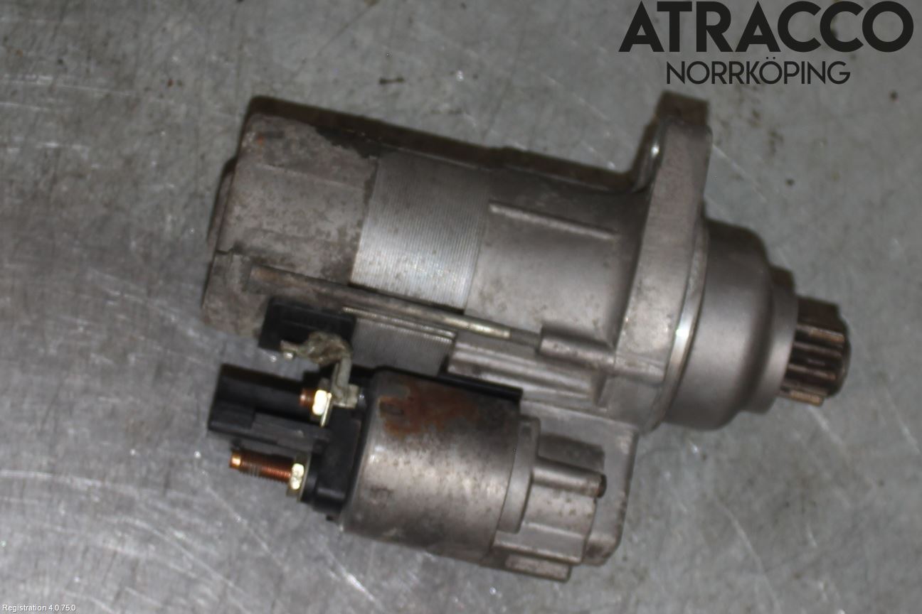 Volkswagen VW GOLF V 04-09 Startmotor Diesel