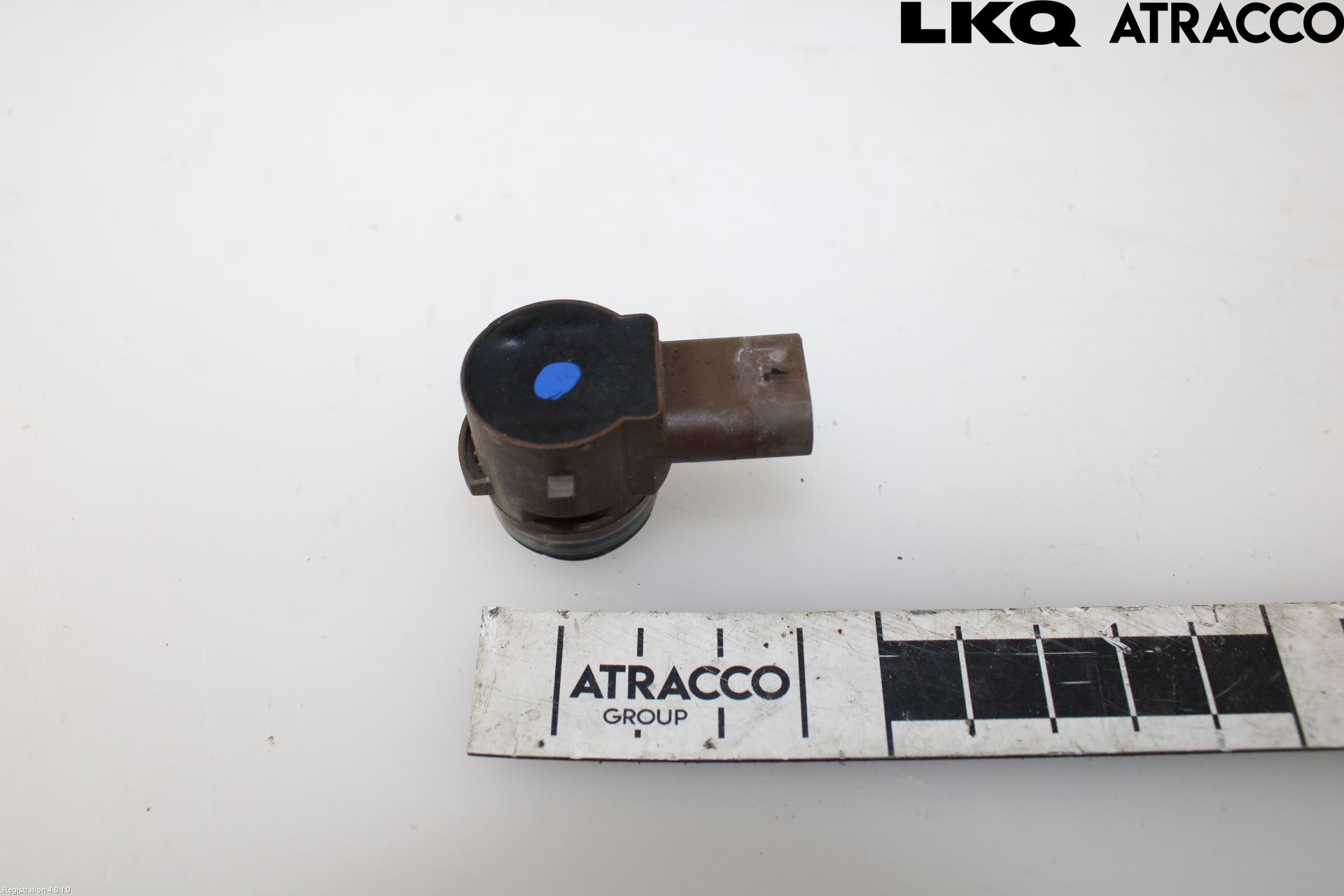 Skoda SUPERB 16-24 Parkeringshjälp Frontsensor