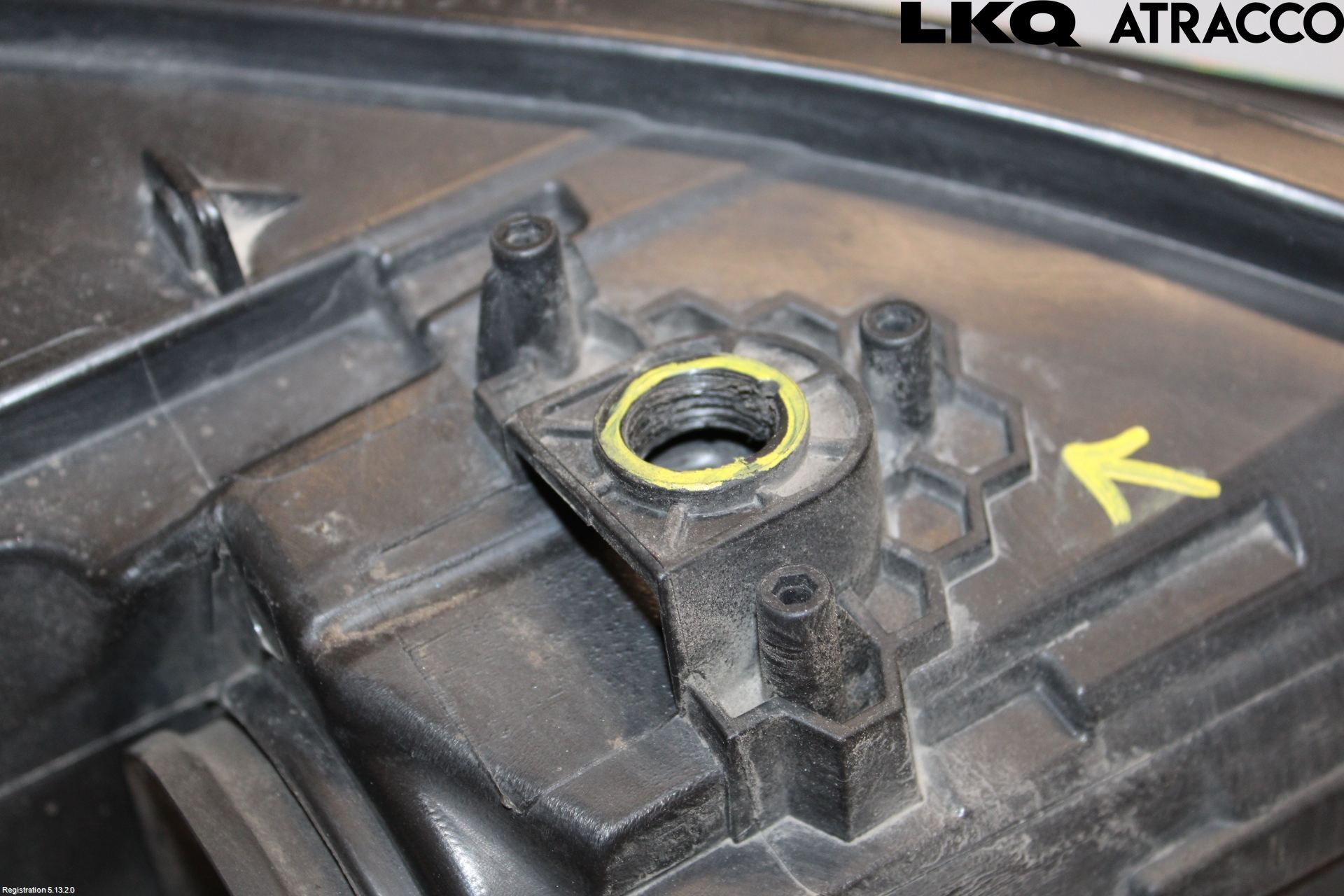 Volkswagen VW CADDY 16-20 Strålkastare Vänster