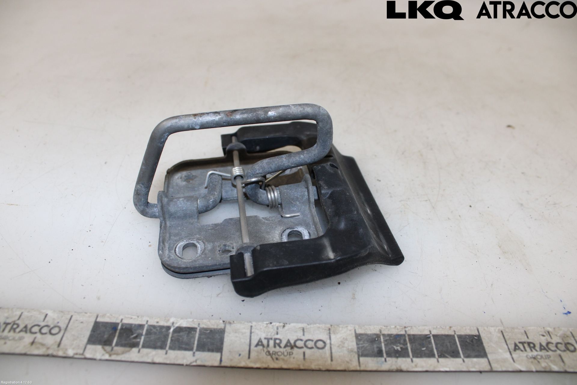 Volkswagen VW TIGUAN 16-24 Huv Spärr