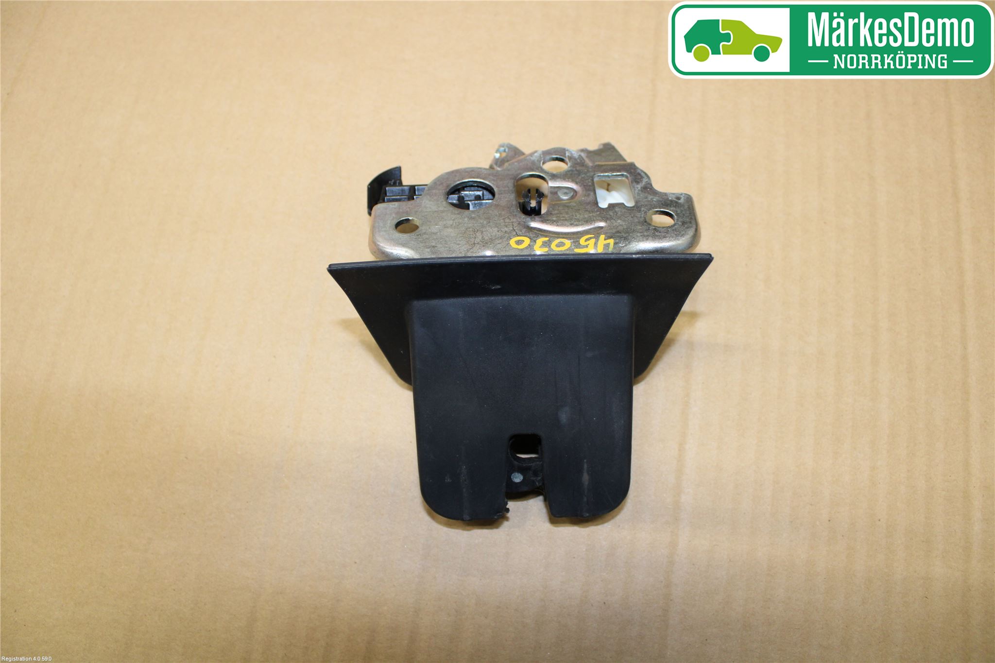 Audi A4 12-15 Låskista Baklucka