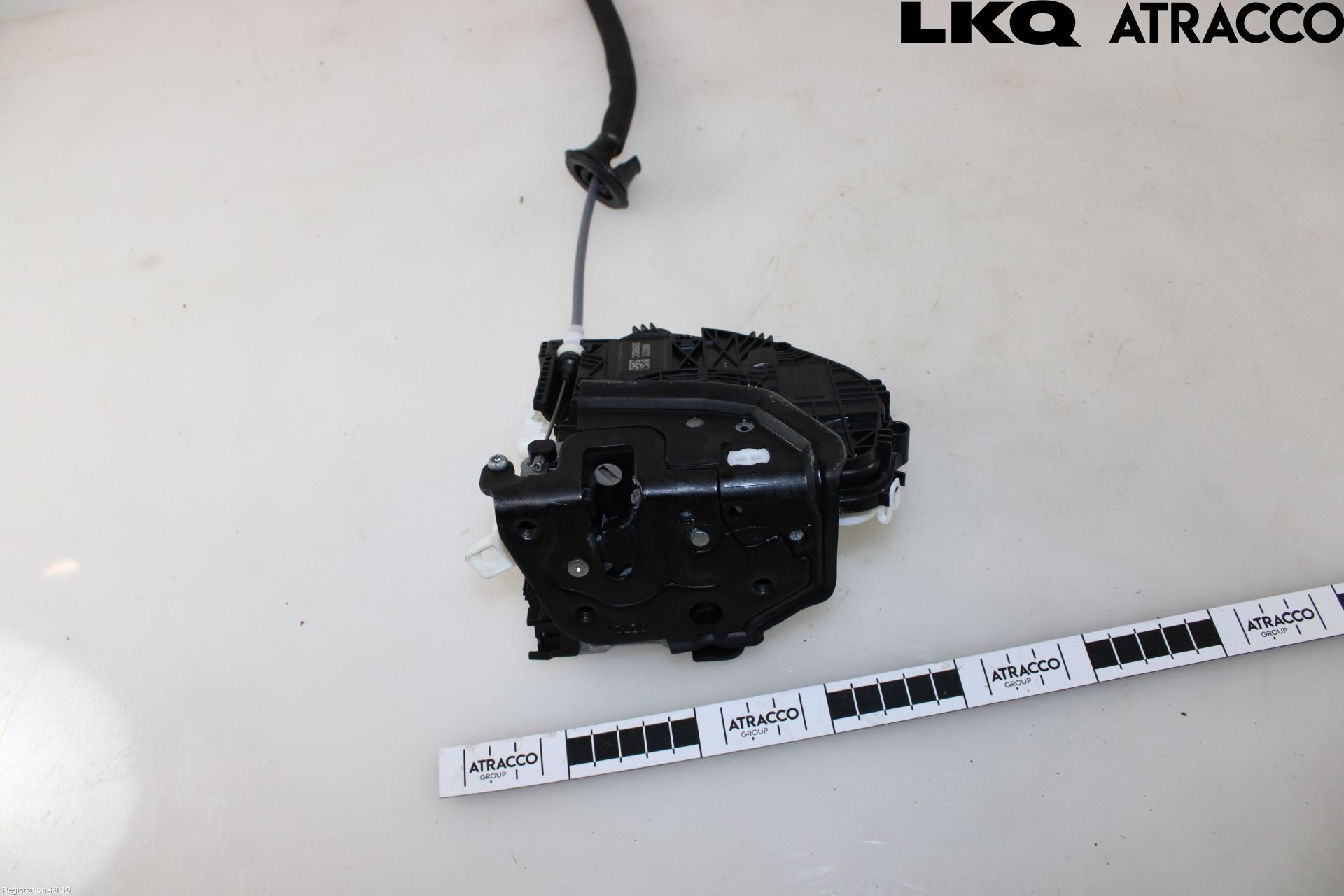 Audi A4/S4 B9 20- Låskista-Dörrlås