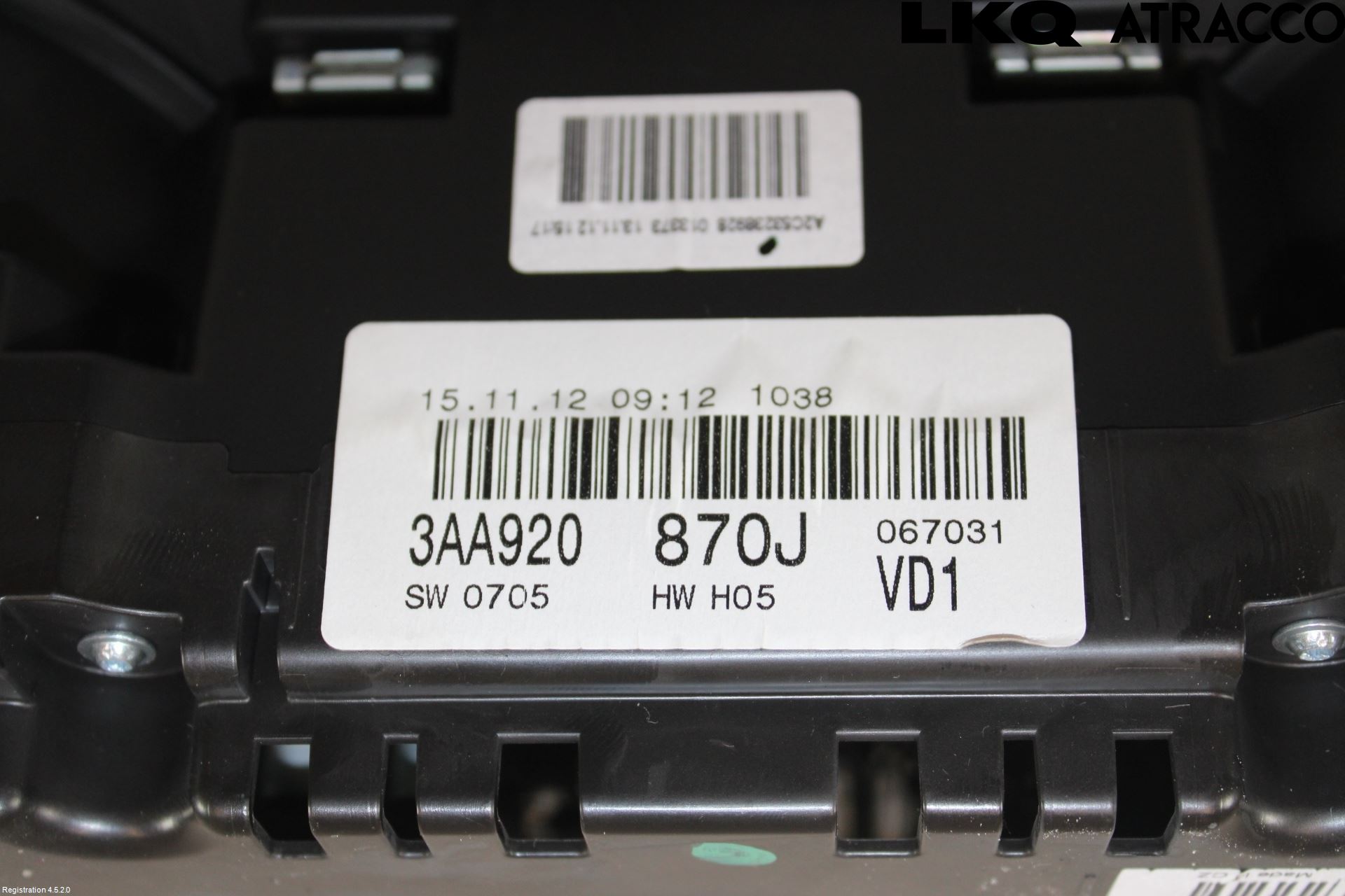 Volkswagen VW PASSAT 11-14 Instrument Komb