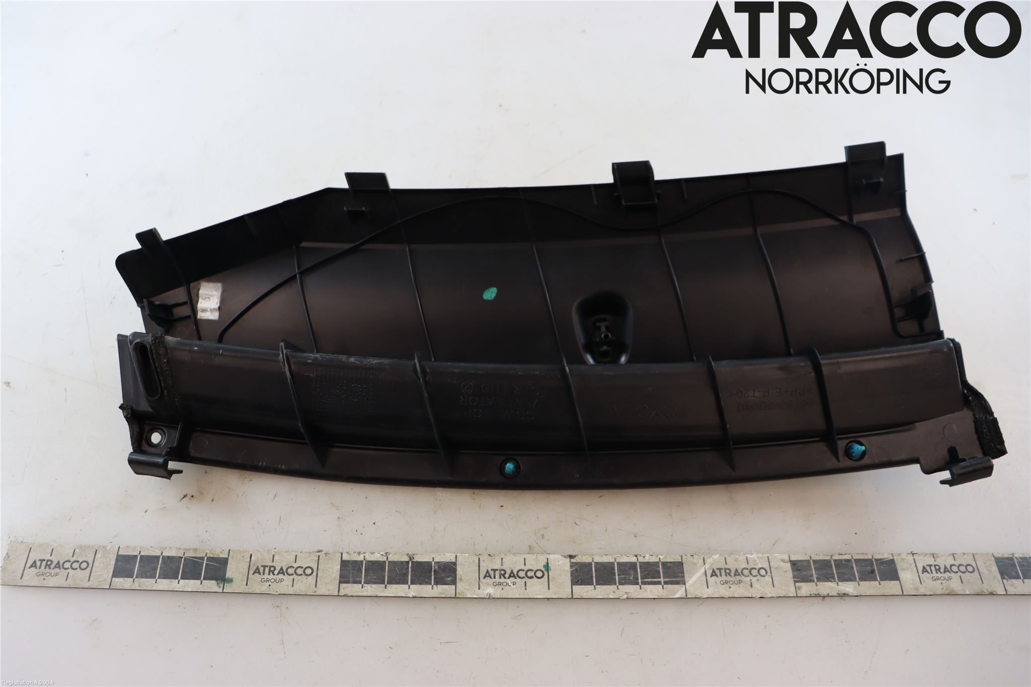 Toyota YARIS XP90 06-11 Torpedplåt-Torpedplast
