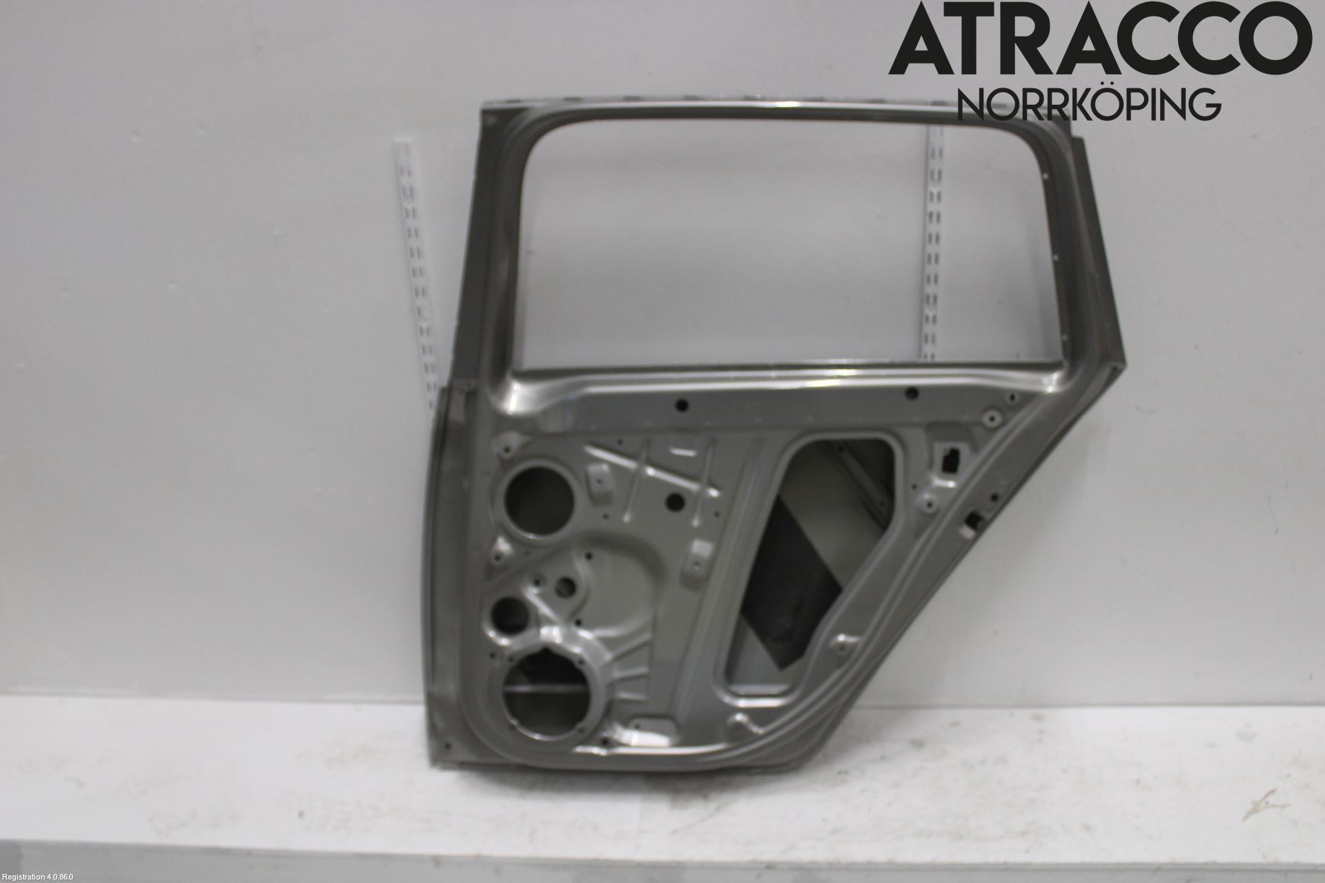 Mazda 2 (DY) 03-07 Dörr Bak Höger