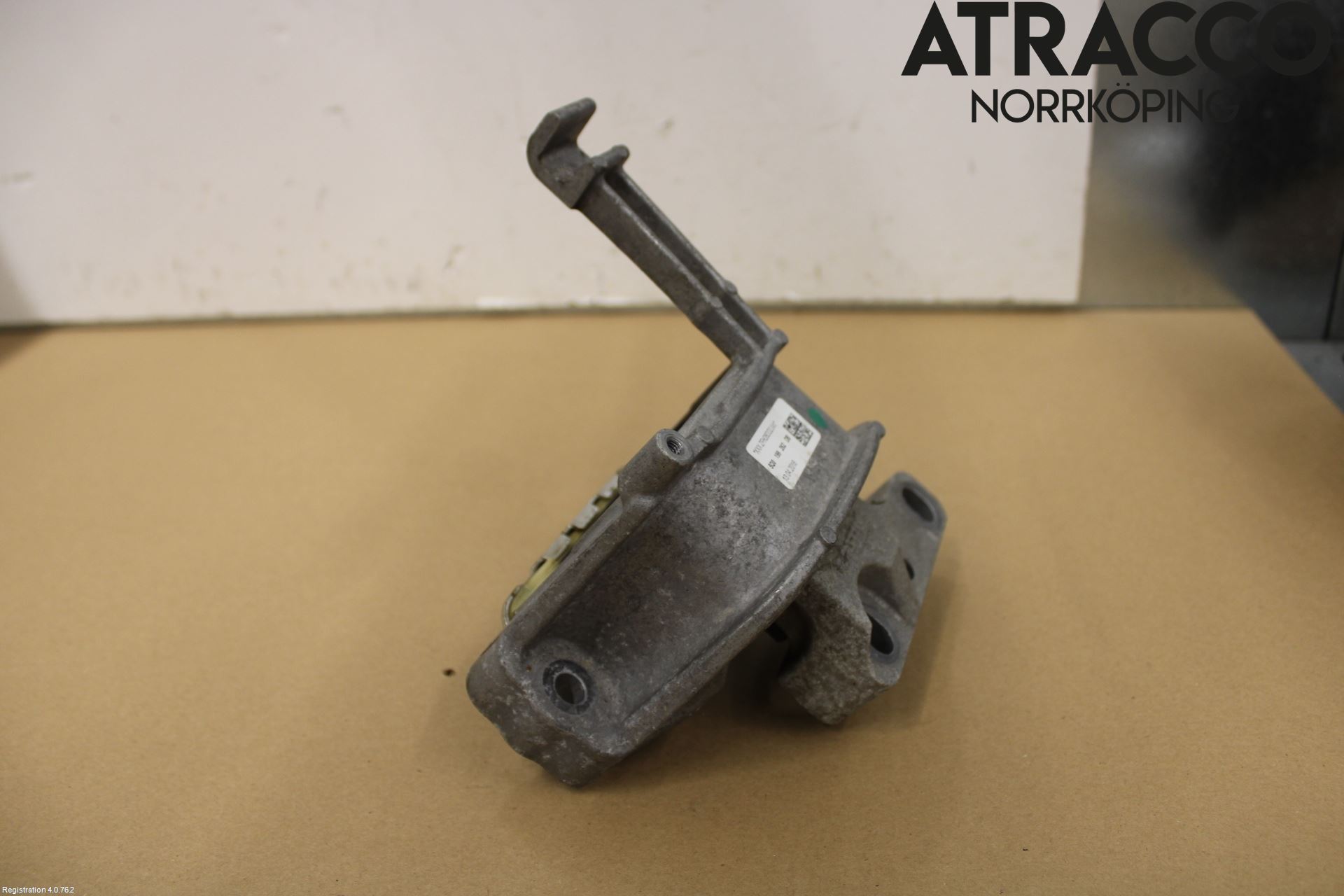 Volkswagen VW GOLF / E-GOLF VII 13-20 Motorfäste